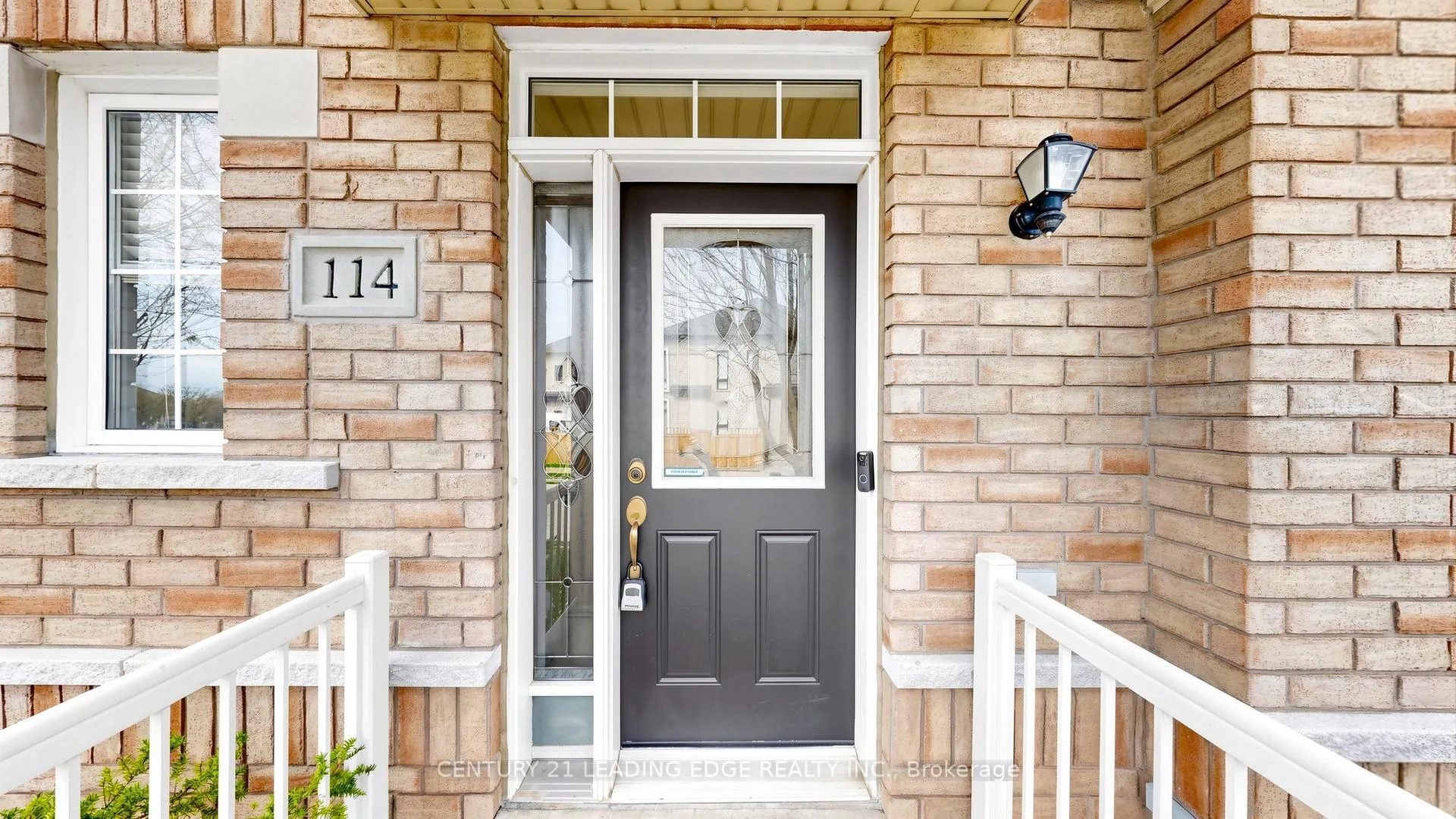 Photo 3 of 114 Albert Lewis Street, Markham, Cornell — HOMEH