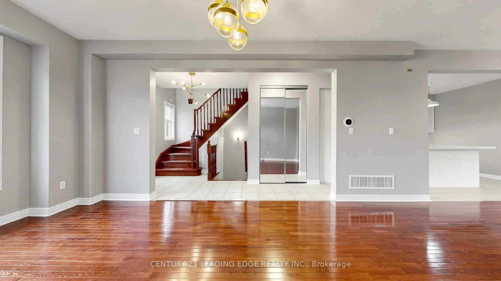 Photo 10 of 114 Albert Lewis Street, Markham, Cornell — HOMEH