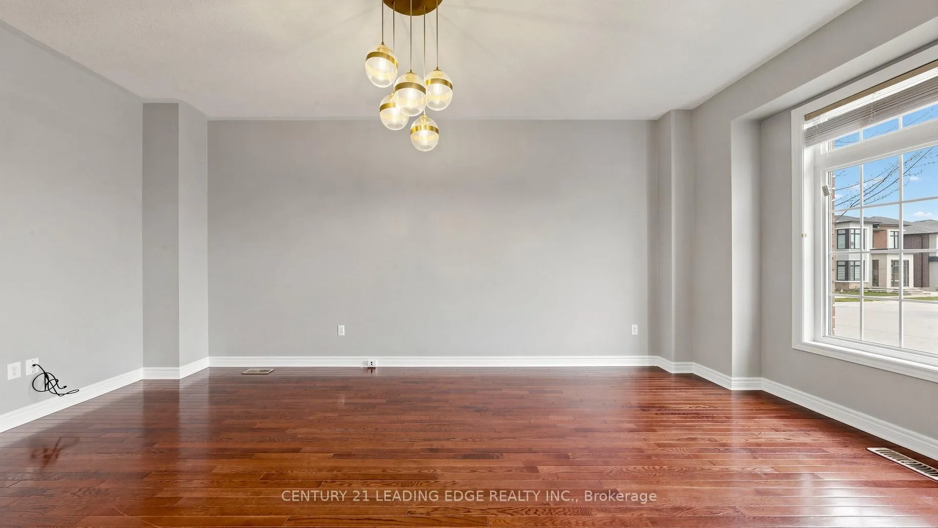 Photo 11 of 114 Albert Lewis Street, Markham, Cornell — HOMEH