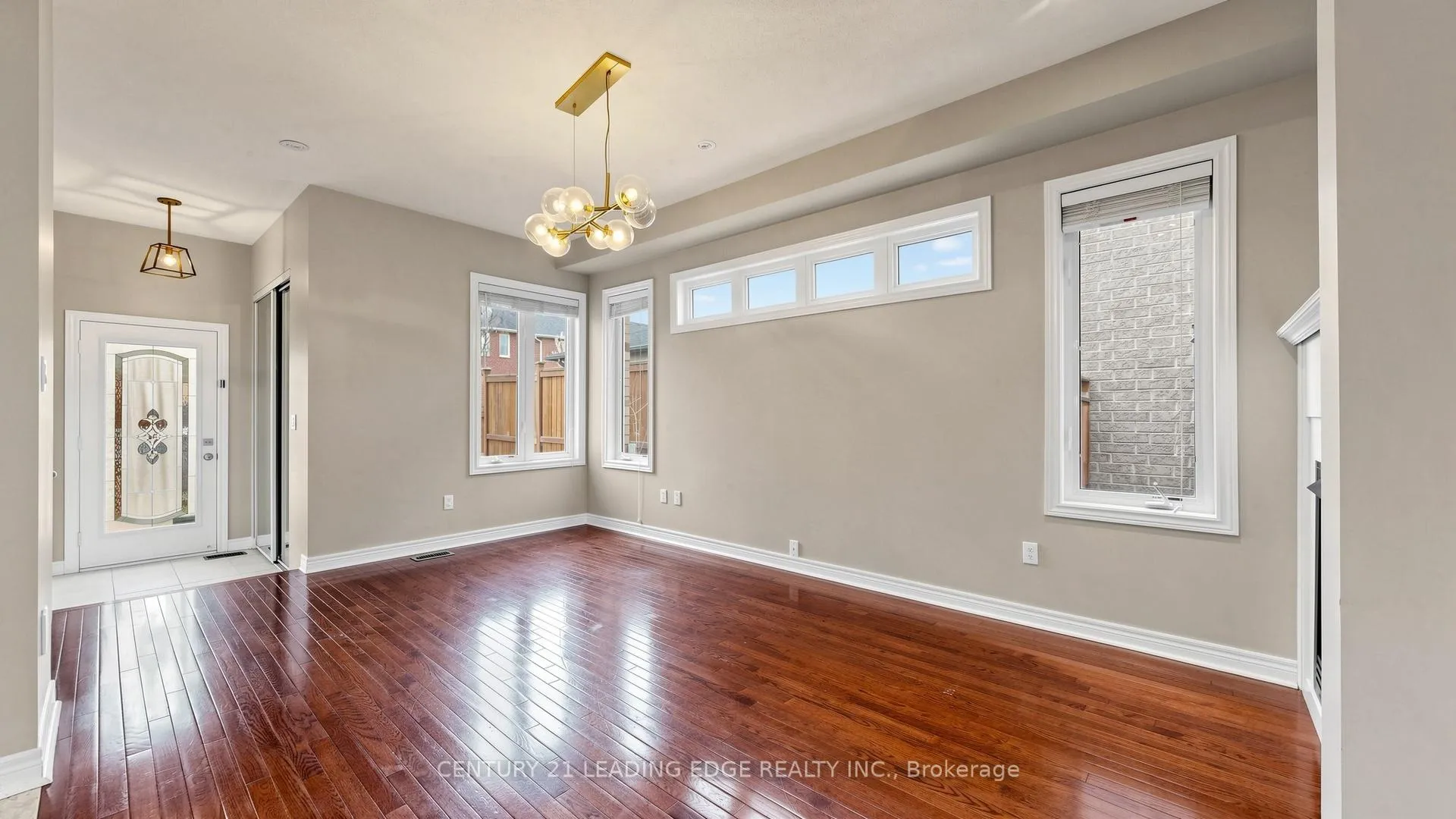 Photo 12 of 114 Albert Lewis Street, Markham, Cornell — HOMEH