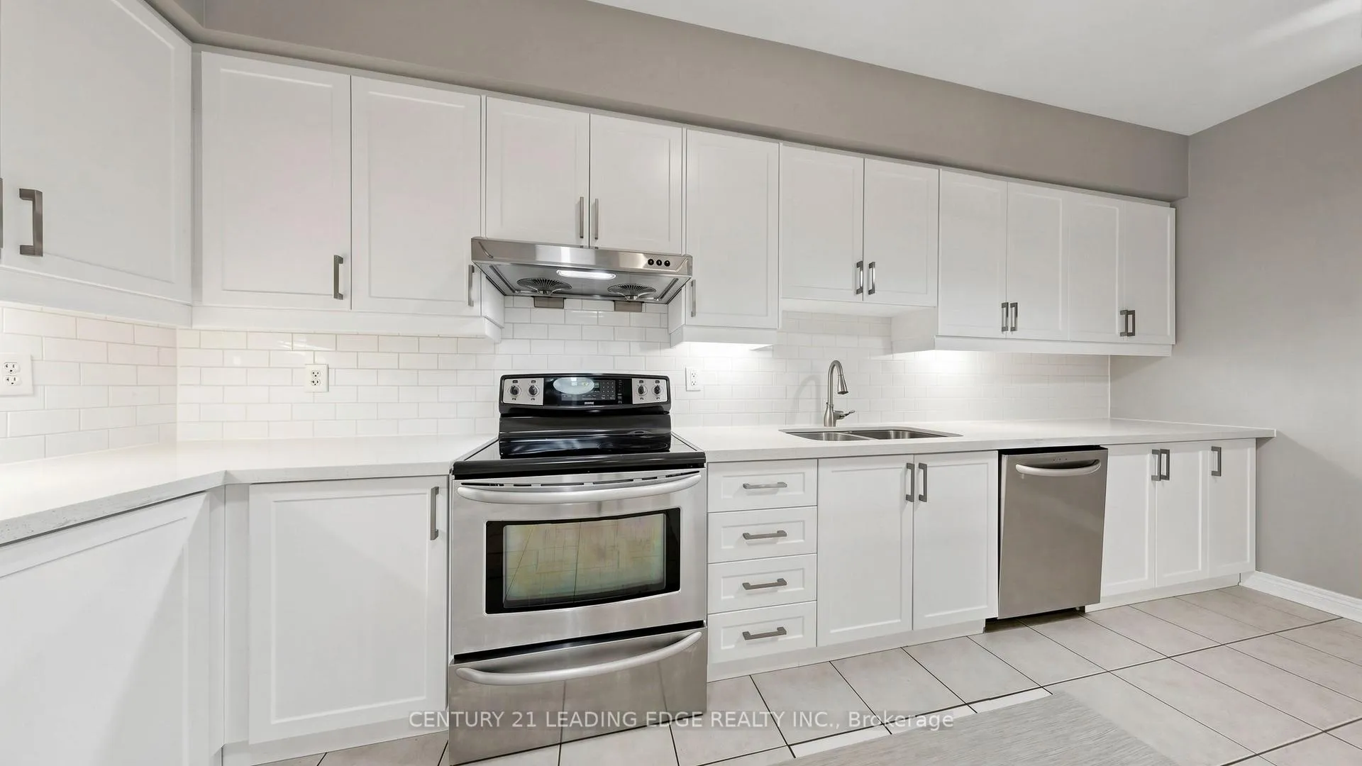 Photo 21 of 114 Albert Lewis Street, Markham, Cornell — HOMEH
