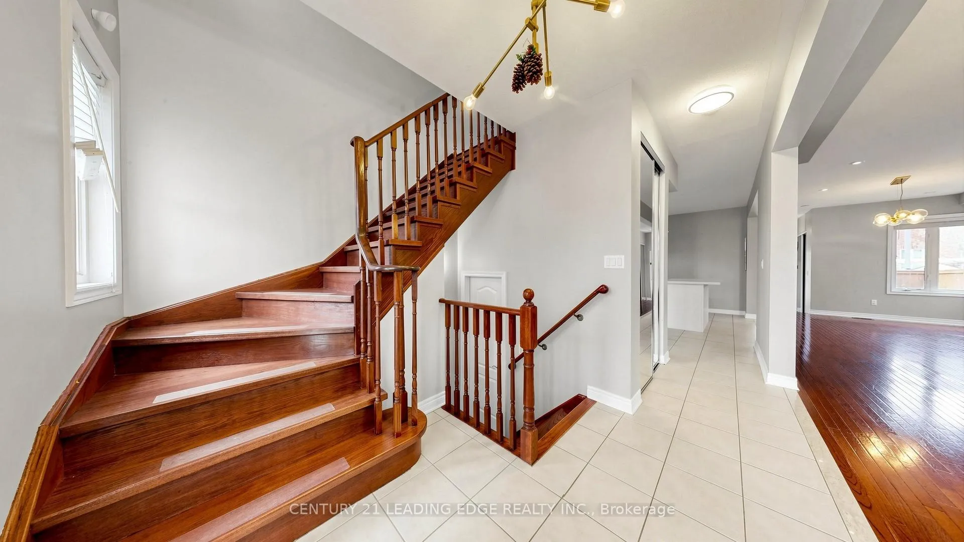 Photo 26 of 114 Albert Lewis Street, Markham, Cornell — HOMEH