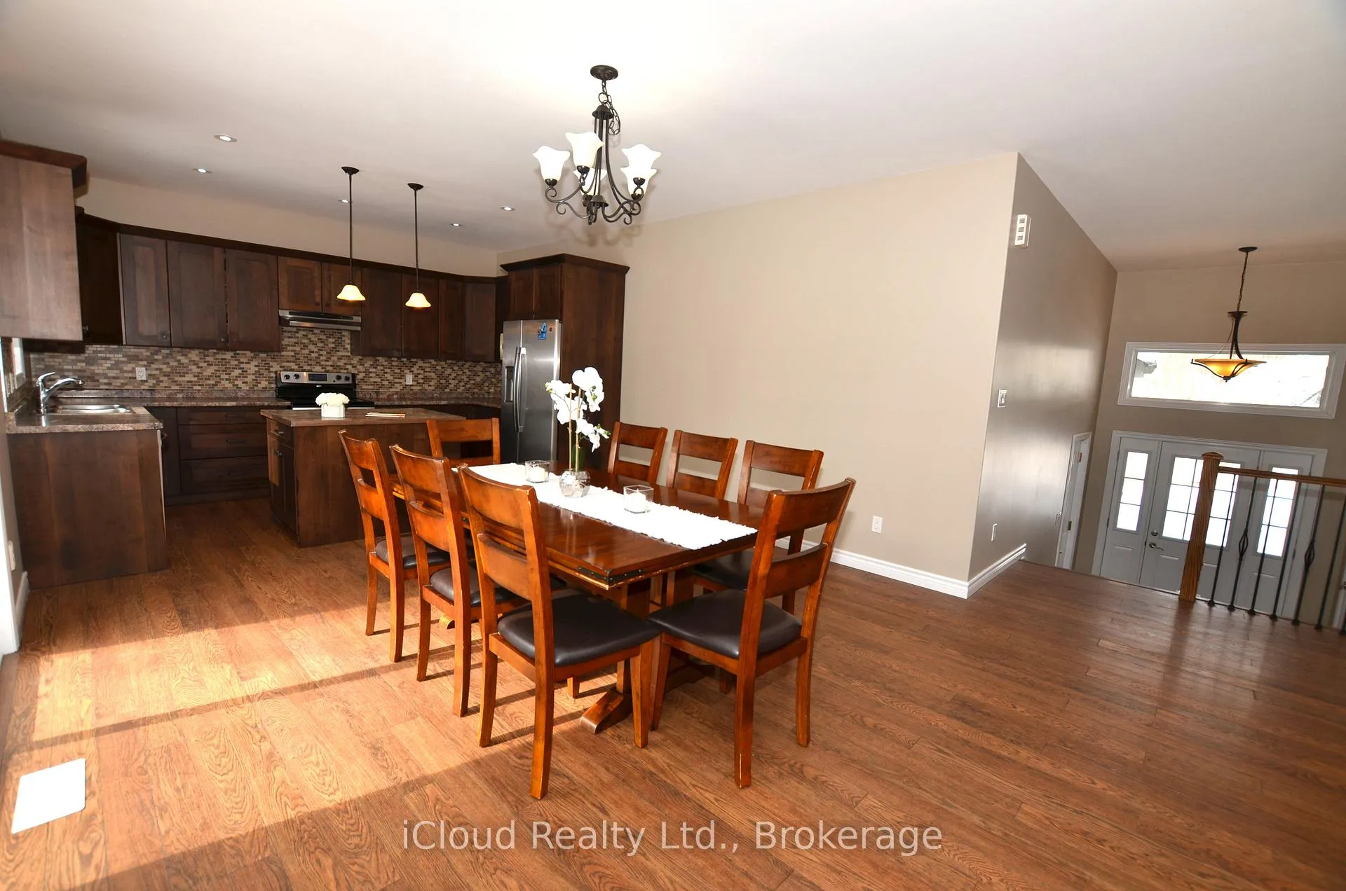 Photo 8 of 25 Rue Vanier, Tiny, Rural Tiny — HOMEH