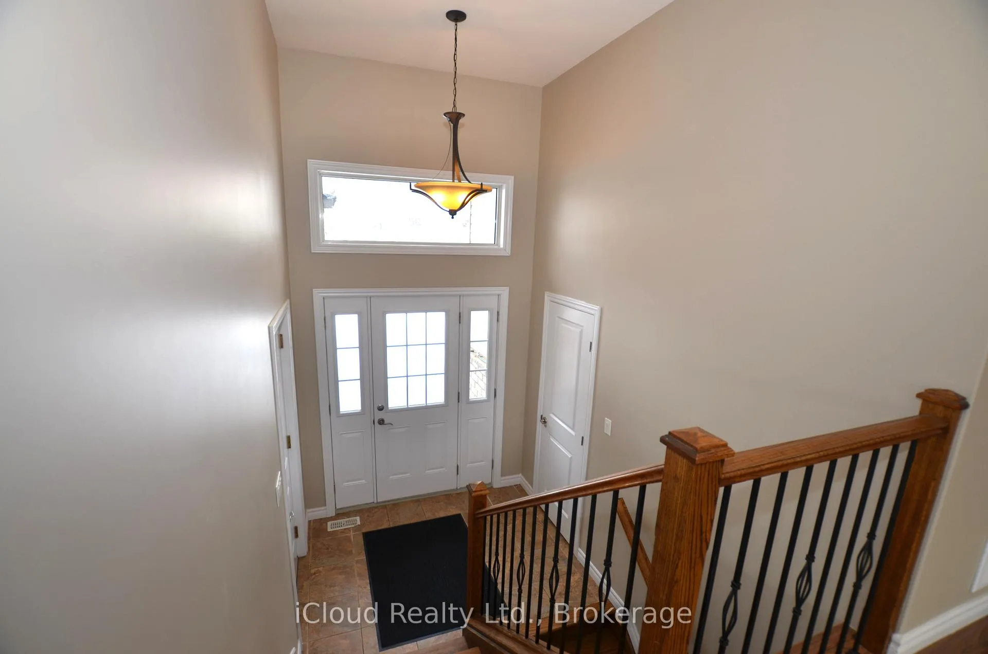Photo 11 of 25 Rue Vanier, Tiny, Rural Tiny — HOMEH