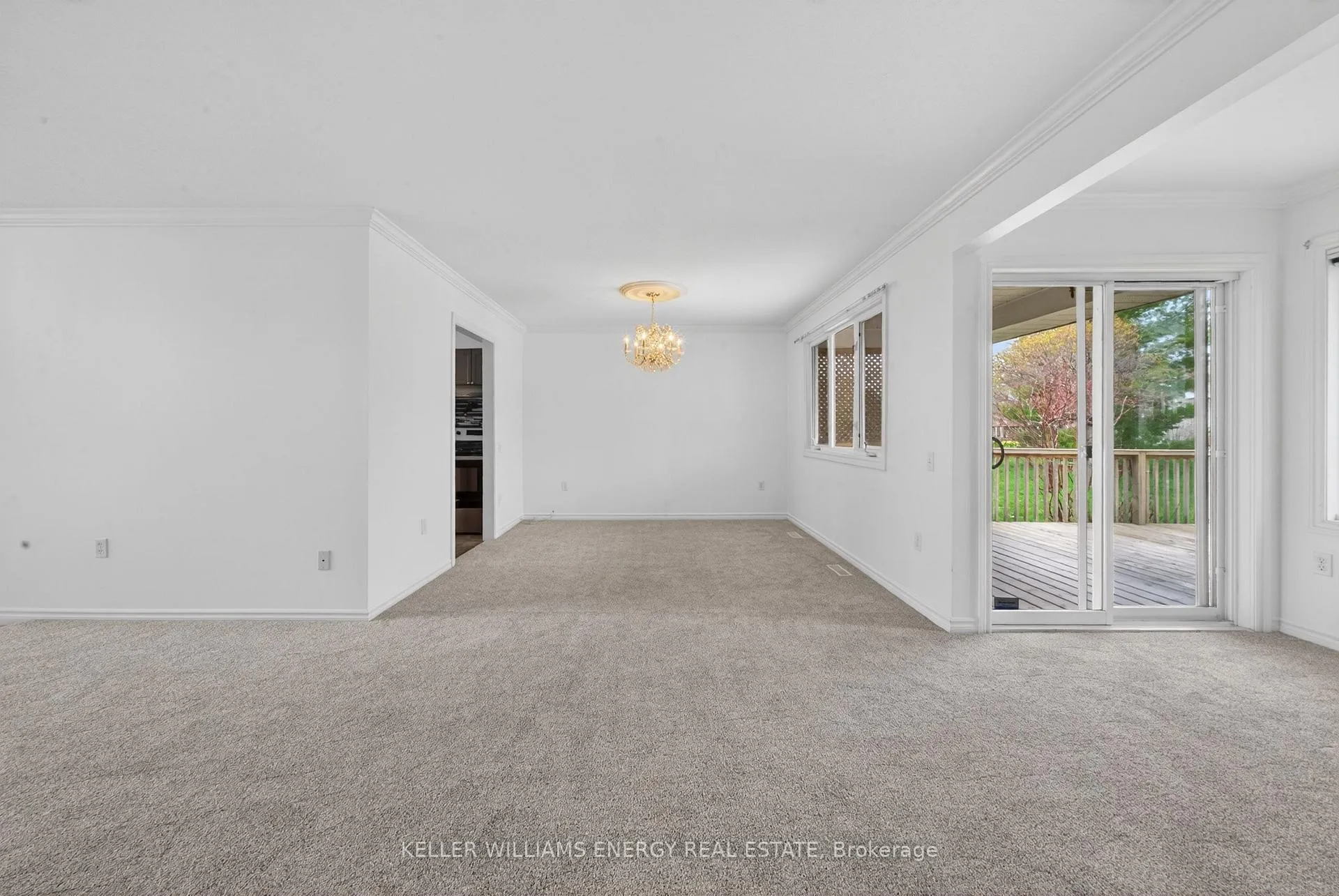 Photo 9 of 51 Elmdale Drive, Prince Edward County, Wellington Ward — HOMEH