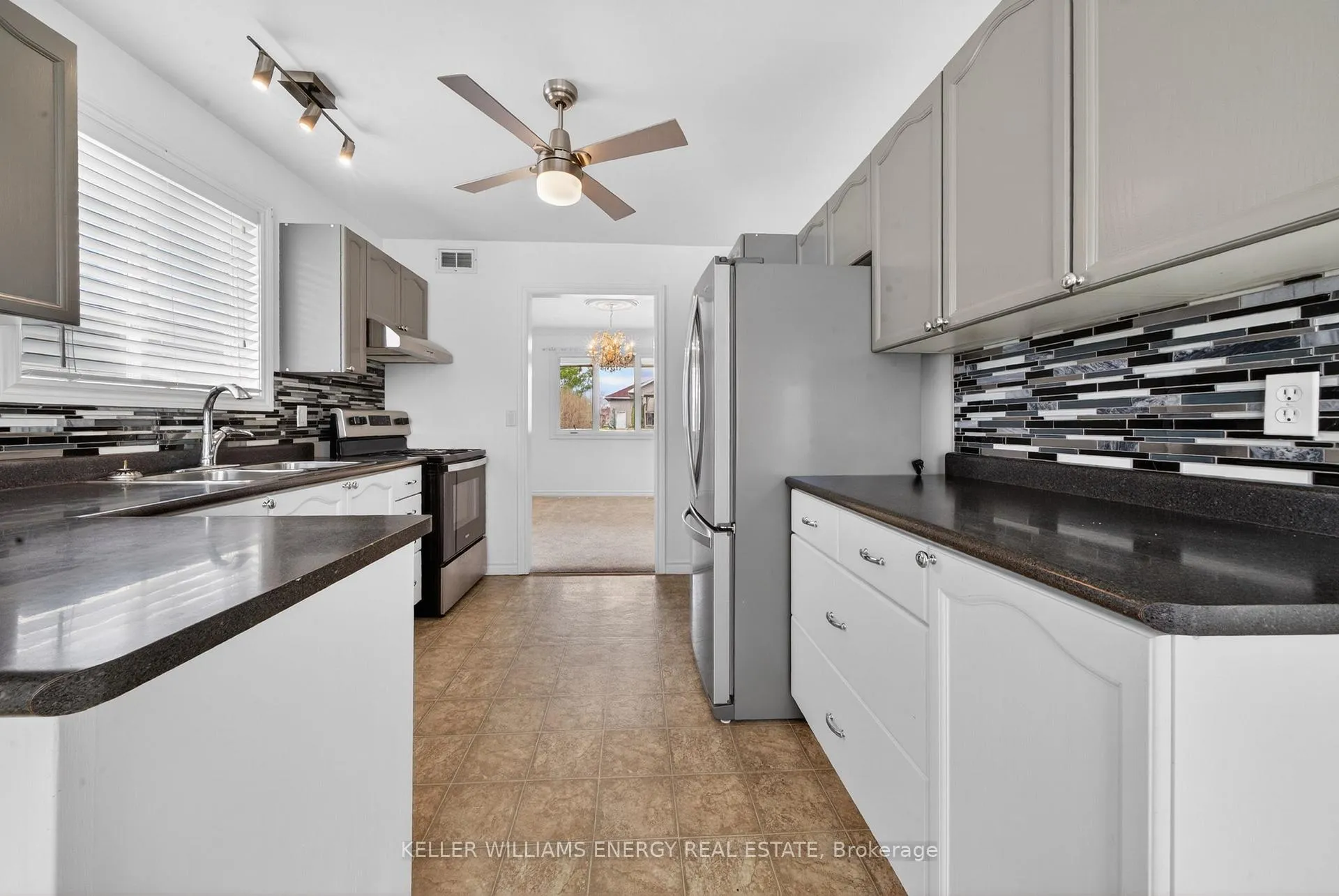 Photo 20 of 51 Elmdale Drive, Prince Edward County, Wellington Ward — HOMEH