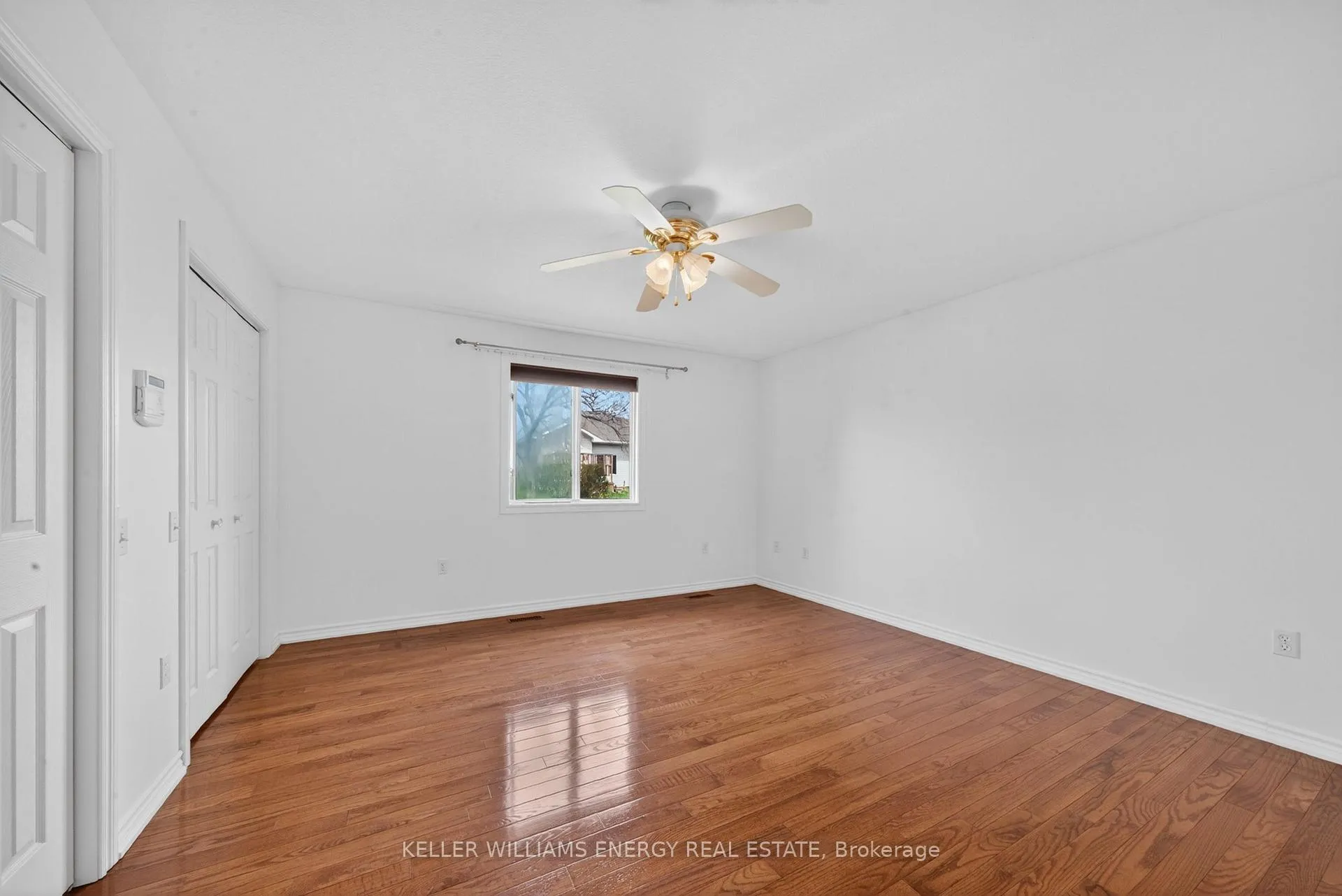Photo 35 of 51 Elmdale Drive, Prince Edward County, Wellington Ward — HOMEH