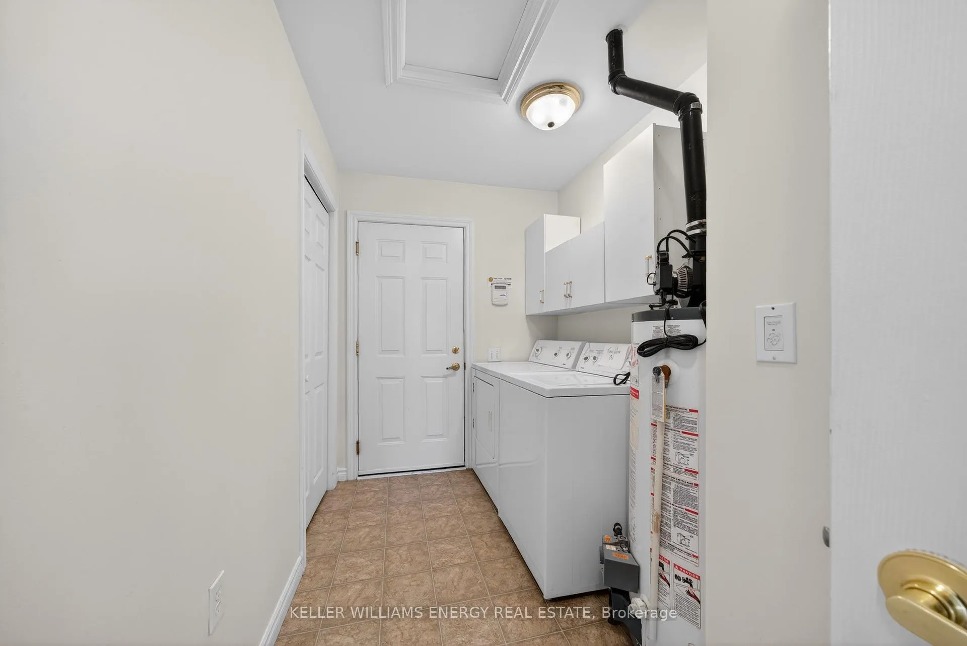 Photo 40 of 51 Elmdale Drive, Prince Edward County, Wellington Ward — HOMEH