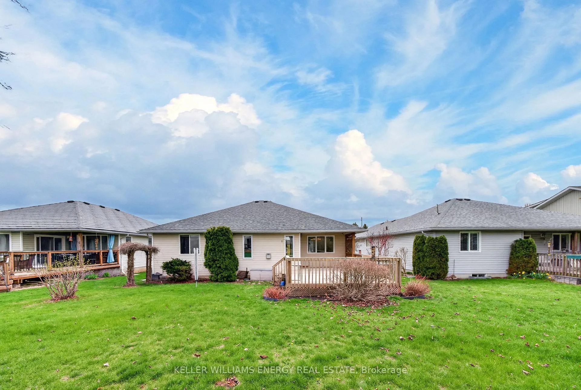 Photo 45 of 51 Elmdale Drive, Prince Edward County, Wellington Ward — HOMEH
