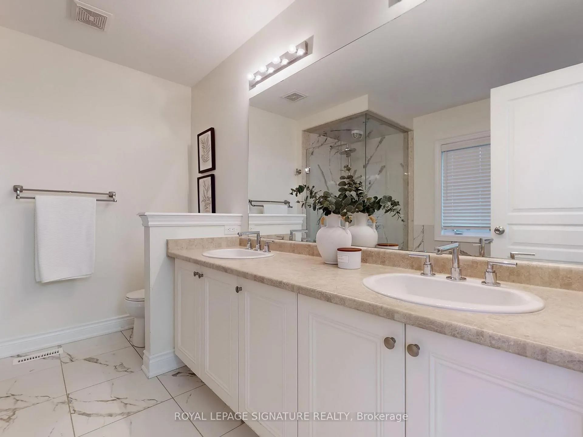Photo 28 of 46 Kincardine Street, Vaughan, Kleinburg — HOMEH
