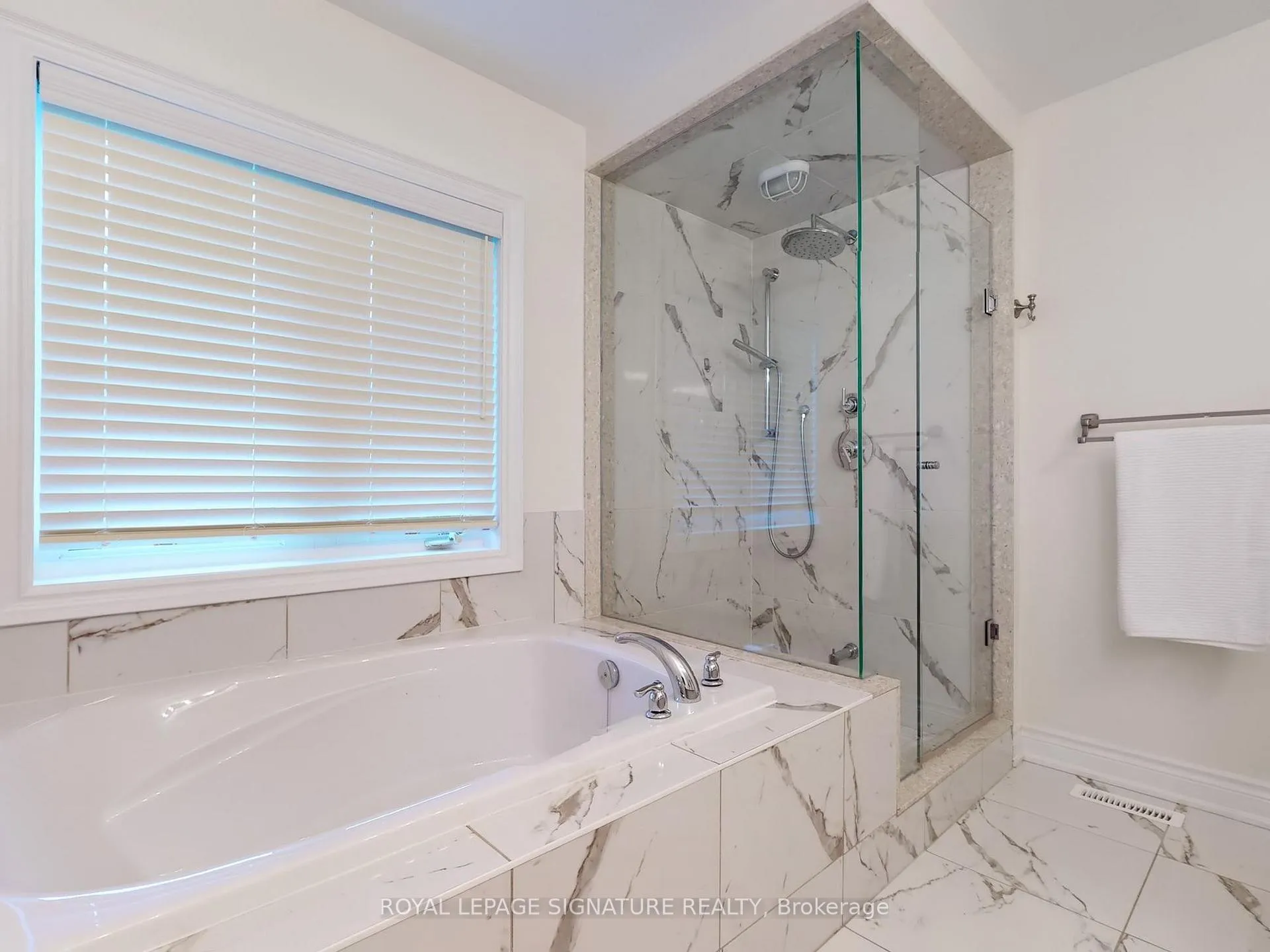 Photo 29 of 46 Kincardine Street, Vaughan, Kleinburg — HOMEH