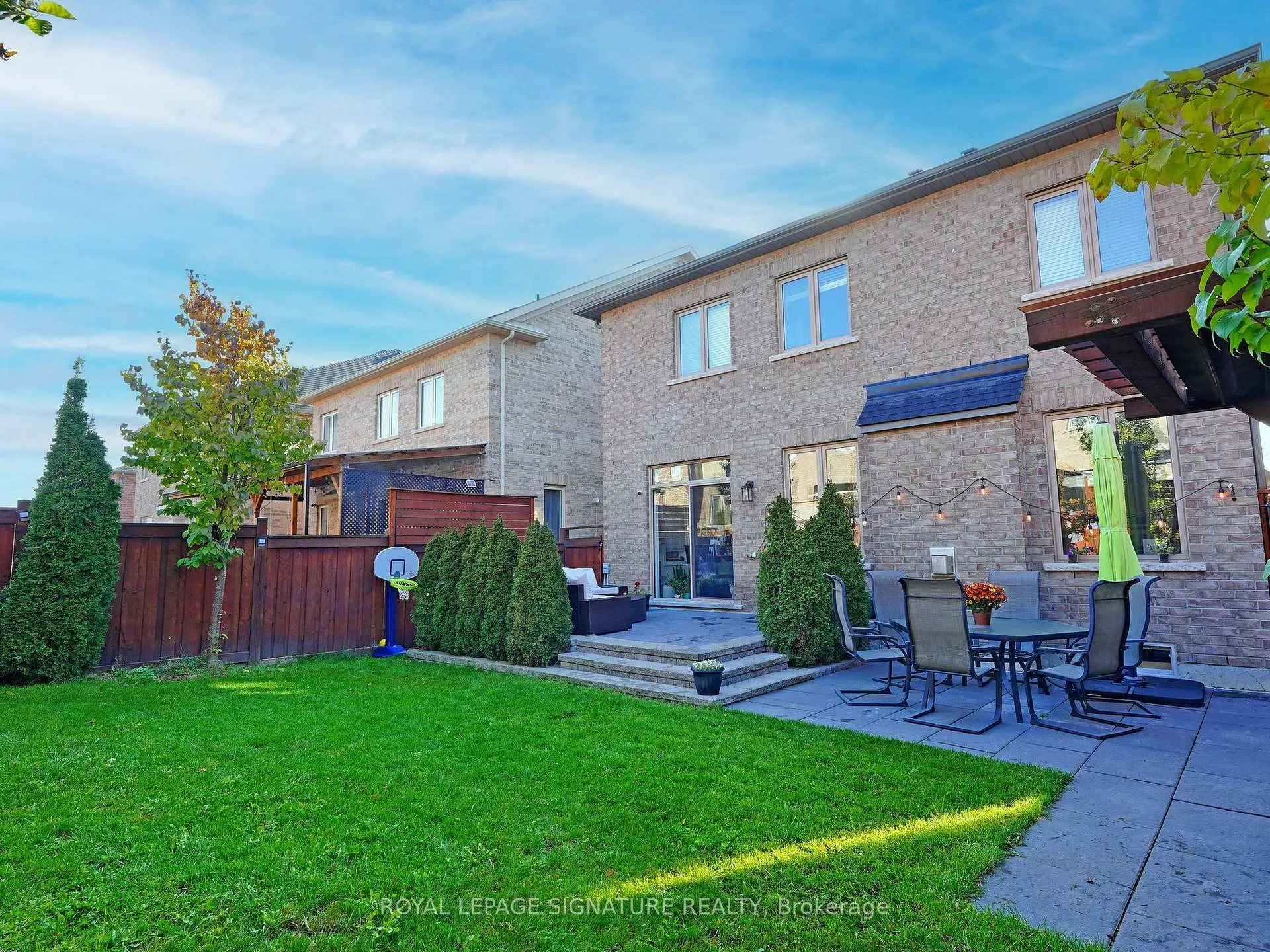 Photo 43 of 46 Kincardine Street, Vaughan, Kleinburg — HOMEH