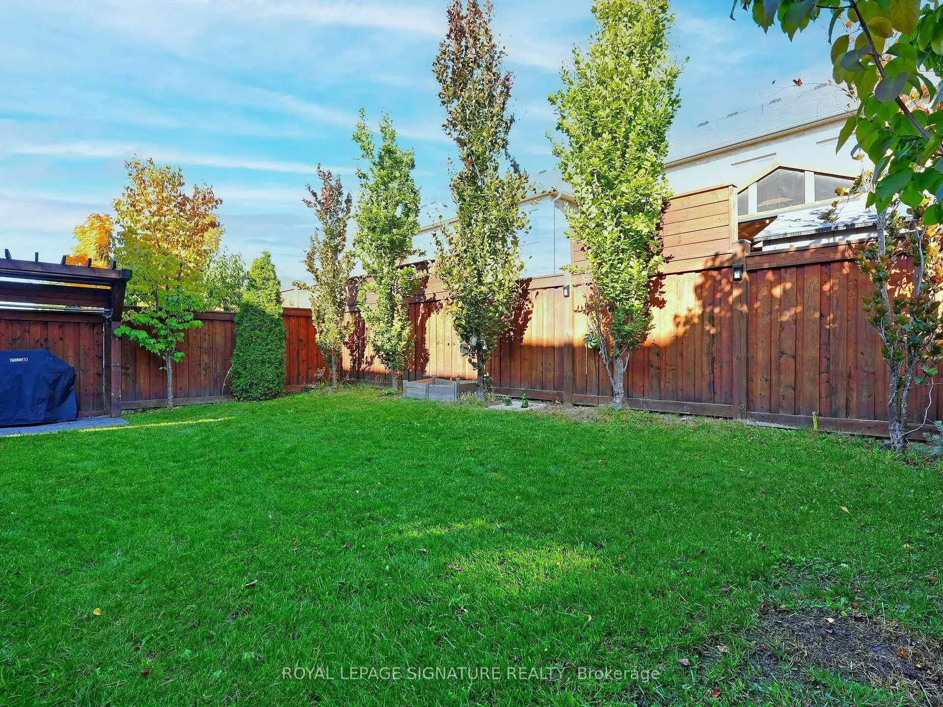 Photo 48 of 46 Kincardine Street, Vaughan, Kleinburg — HOMEH
