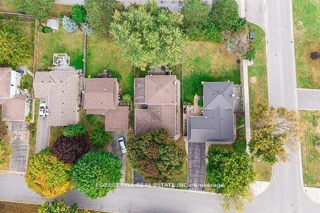 Photo 2 of 163 Birchlawn Road, Caledon, Bolton North — HOMEH