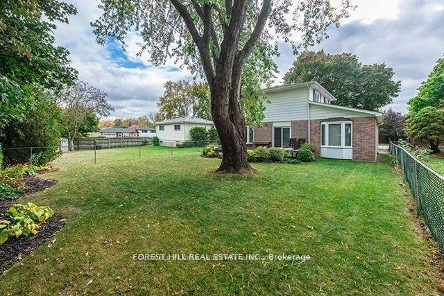 Photo 3 of 163 Birchlawn Road, Caledon, Bolton North — HOMEH