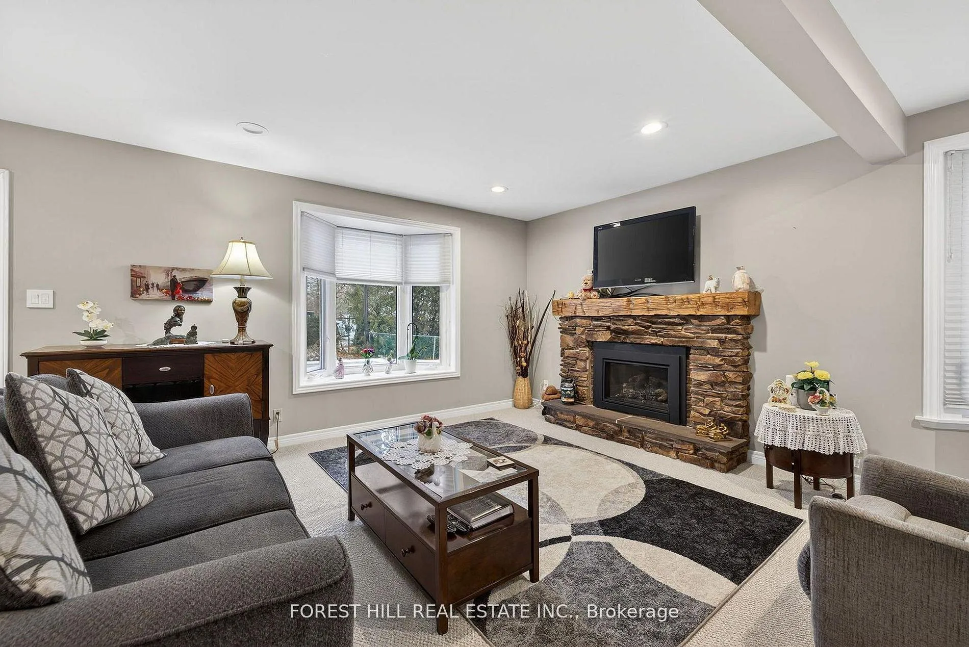 Photo 18 of 163 Birchlawn Road, Caledon, Bolton North — HOMEH