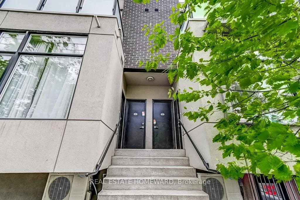 Photo 5 of Unit 4, 1321 Gerrard Street E, Toronto, Greenwood-Coxwell — HOMEH