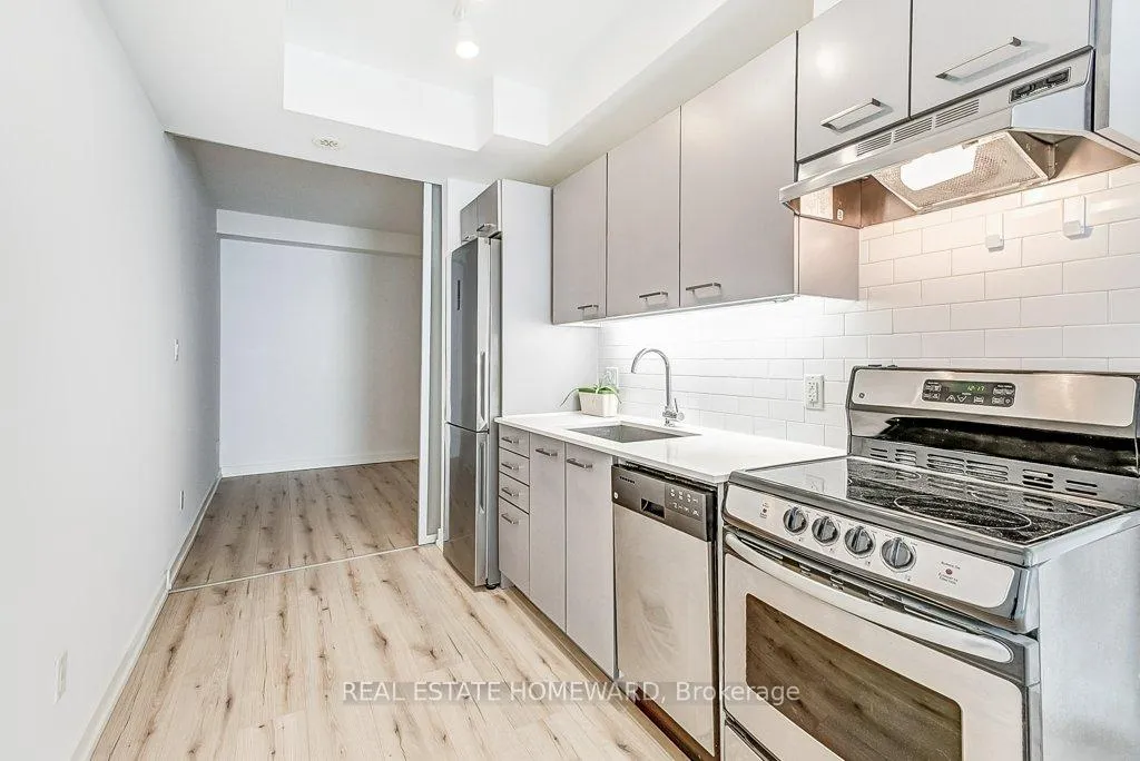 Photo 15 of Unit 4, 1321 Gerrard Street E, Toronto, Greenwood-Coxwell — HOMEH