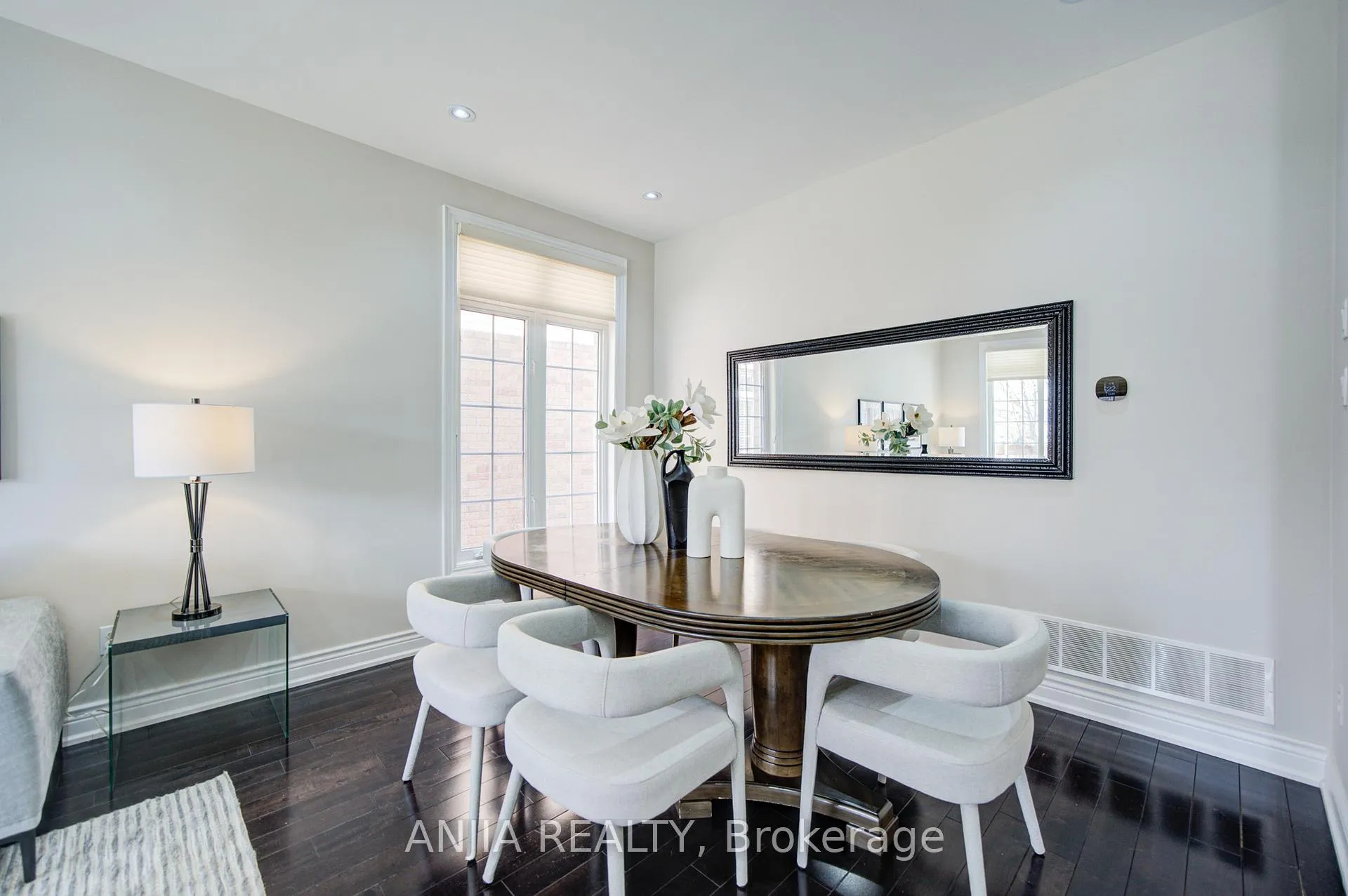 Photo 10 of 87 Lampton Crescent, Markham, Wismer — HOMEH