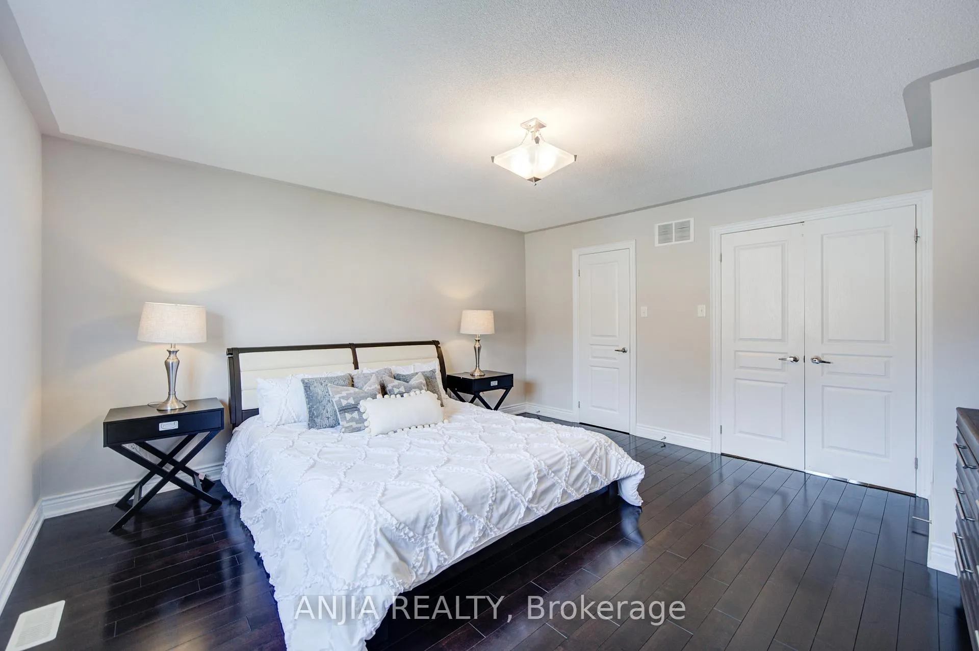 Photo 34 of 87 Lampton Crescent, Markham, Wismer — HOMEH