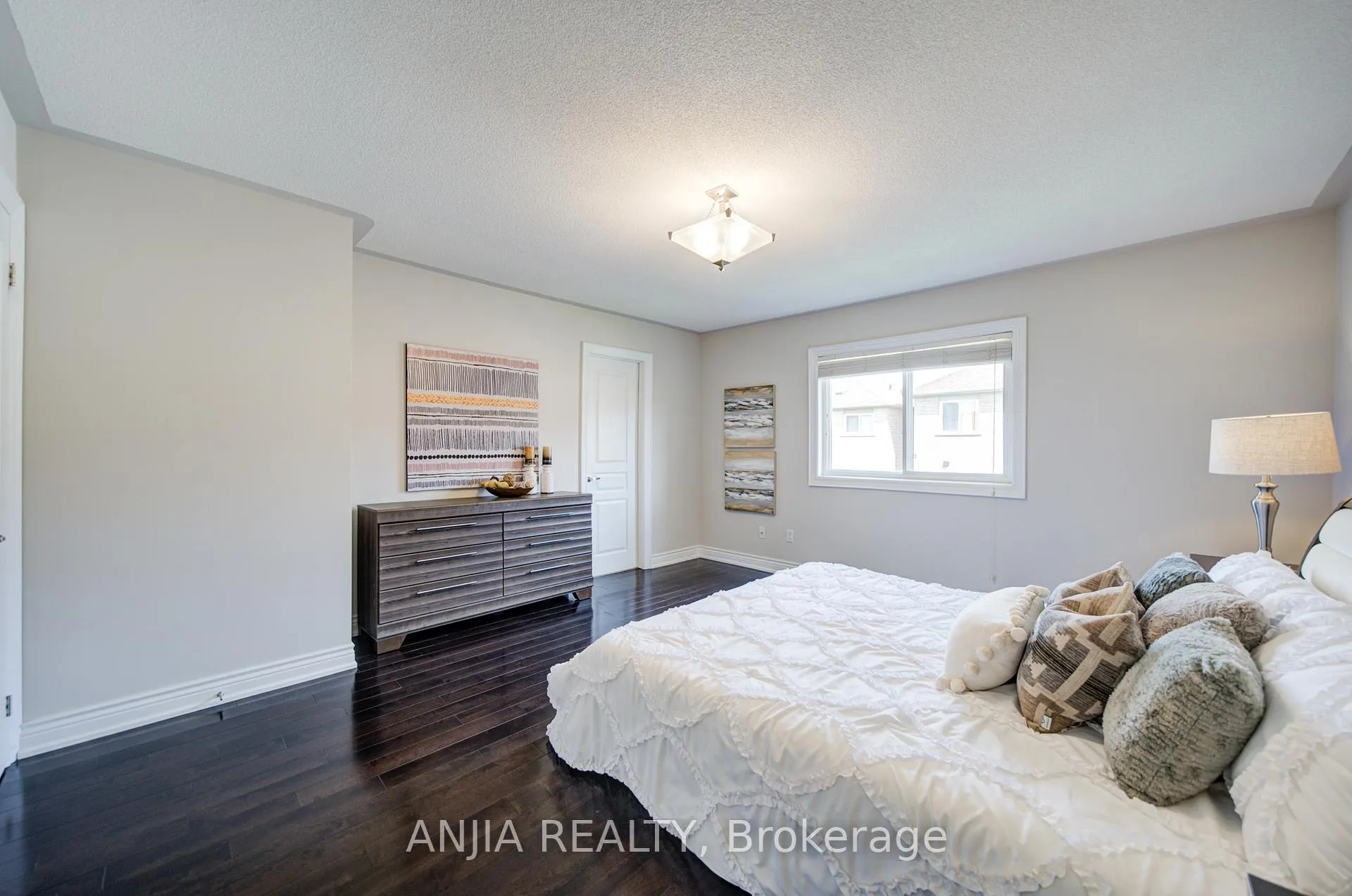 Photo 35 of 87 Lampton Crescent, Markham, Wismer — HOMEH