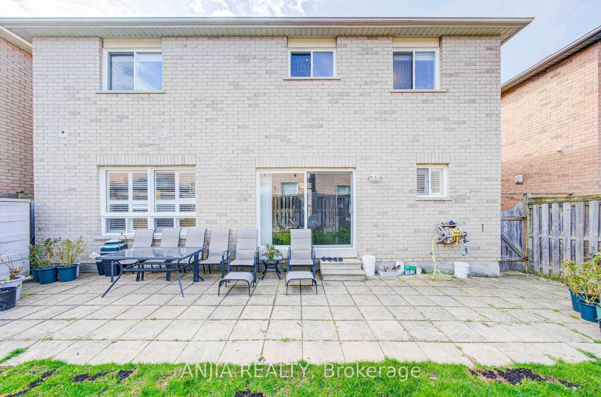Photo 50 of 87 Lampton Crescent, Markham, Wismer — HOMEH