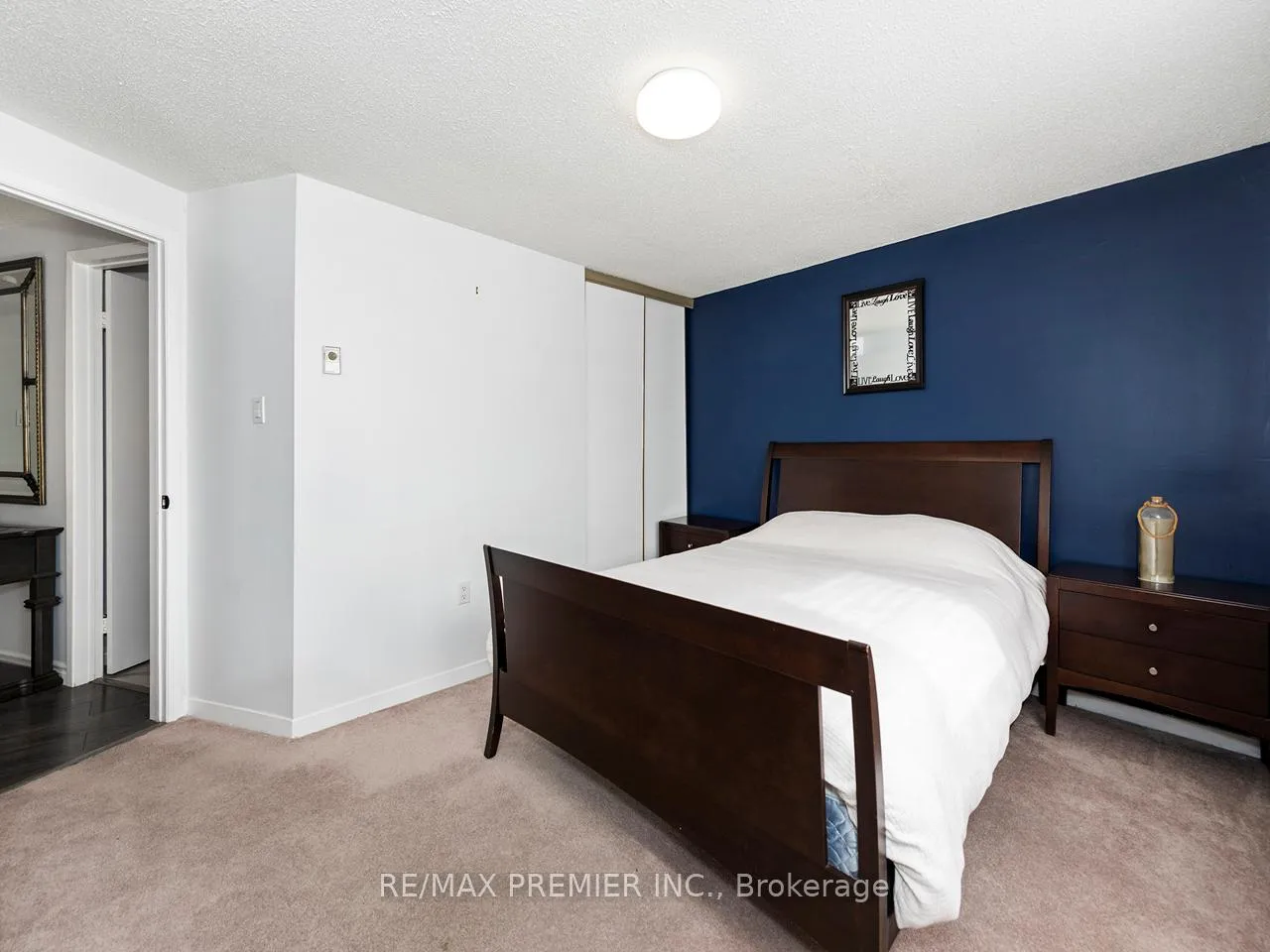 Photo 28 of 203 Burns Circle, Barrie, Northwest — HOMEH