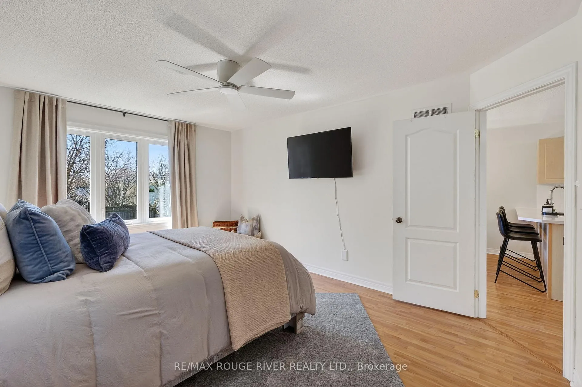 Photo 18 of 228 Ruttan Terrace, Cobourg — HOMEH