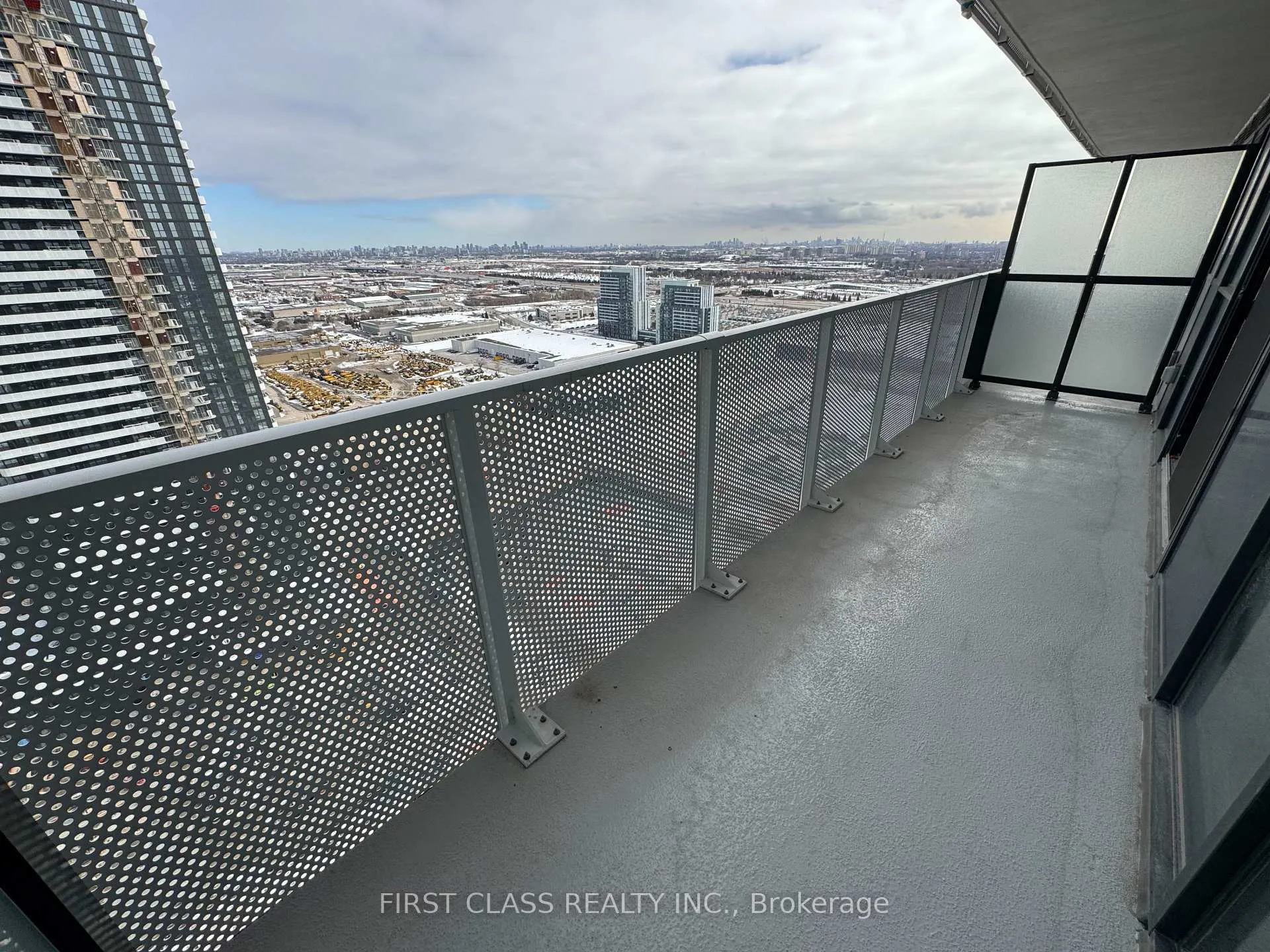 Photo 6 of Unit 3501, 195 Commerce Street, Vaughan, Vaughan Corporate Centre — HOMEH