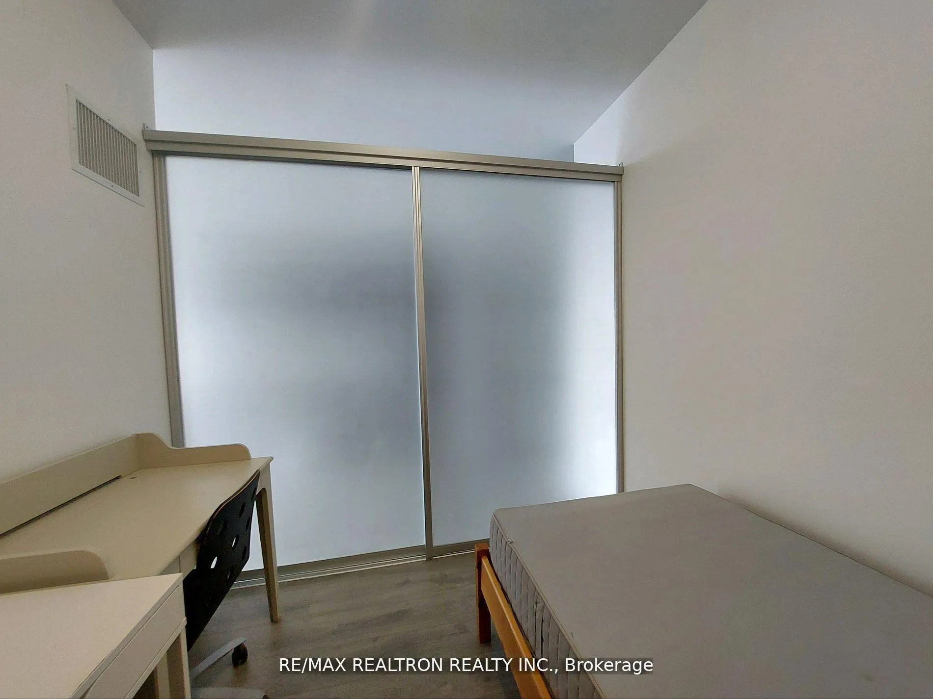 Photo 21 of Unit 917, 297 College Street, Toronto, Kensington-Chinatown — HOMEH
