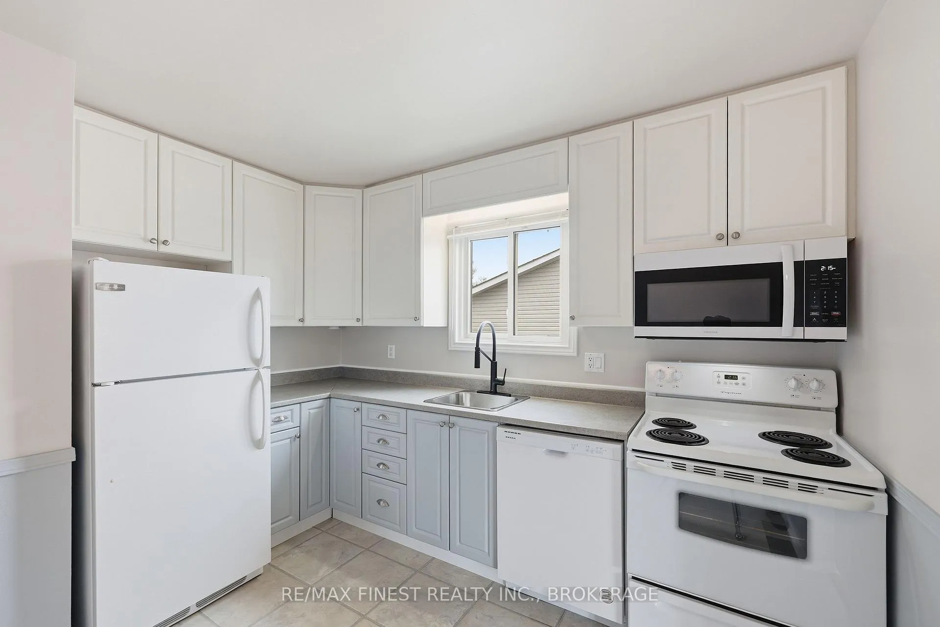Photo 19 of 130 Sir John Johnson Drive, Loyalist, Bath — HOMEH