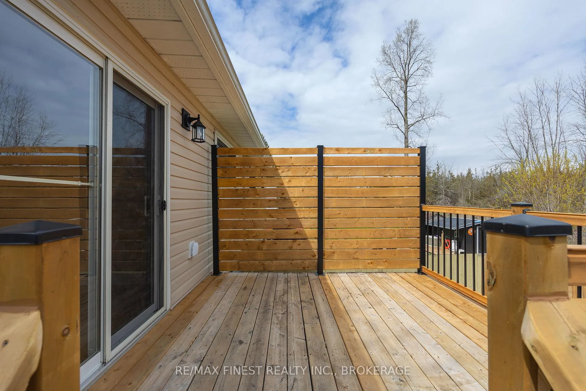 Photo 44 of 130 Sir John Johnson Drive, Loyalist, Bath — HOMEH