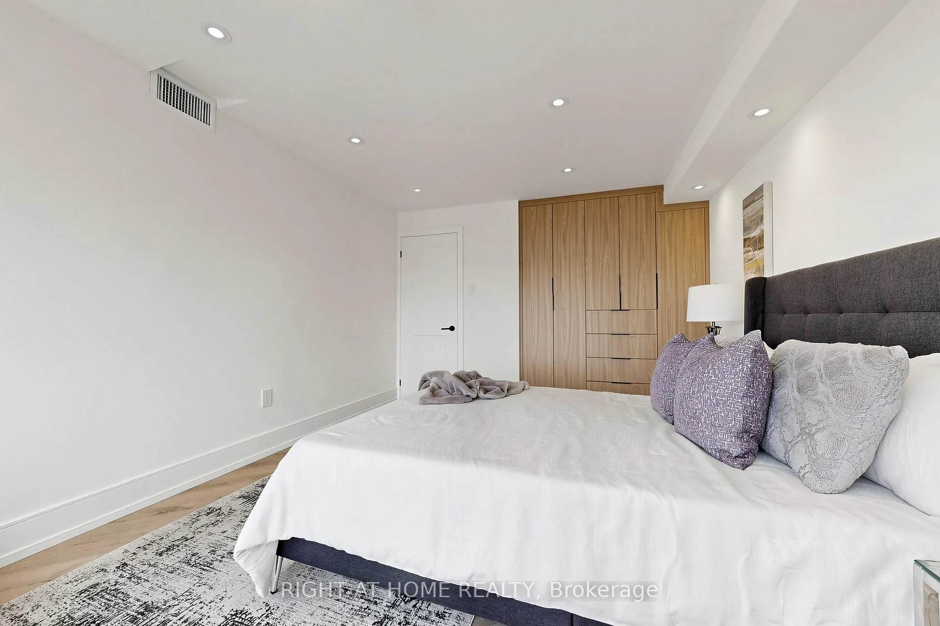 Photo 22 of Unit 1510, 7420 Bathurst Street, Vaughan, Brownridge — HOMEH