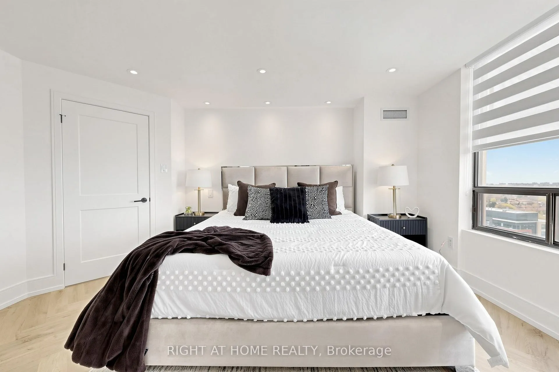 Photo 28 of Unit 1510, 7420 Bathurst Street, Vaughan, Brownridge — HOMEH