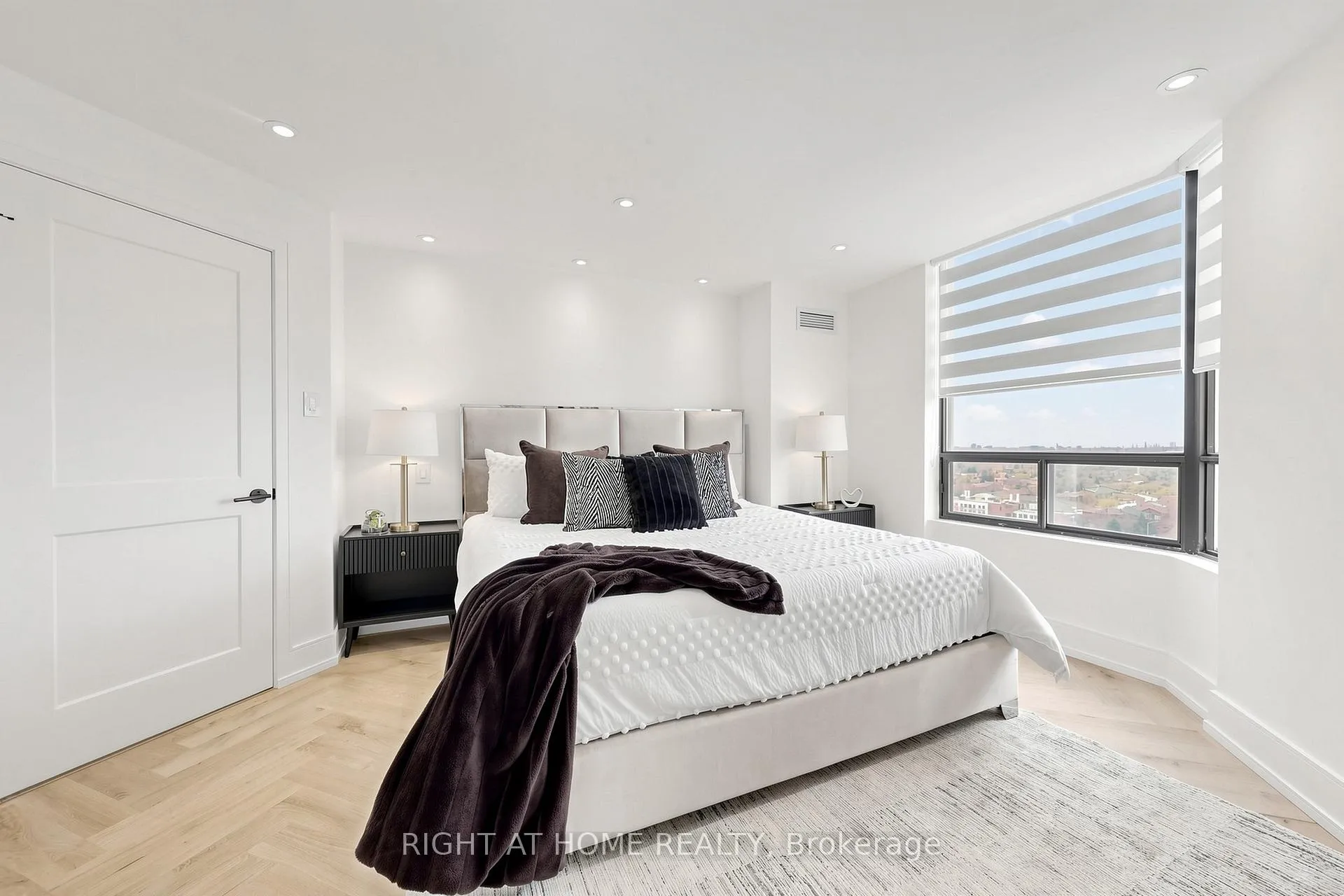 Photo 30 of Unit 1510, 7420 Bathurst Street, Vaughan, Brownridge — HOMEH