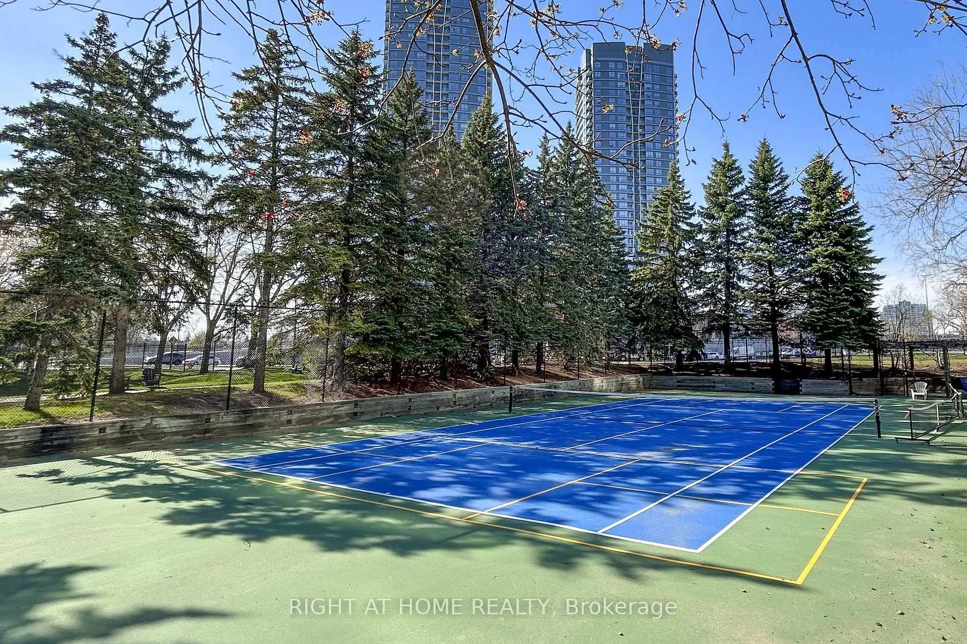 Photo 40 of Unit 1510, 7420 Bathurst Street, Vaughan, Brownridge — HOMEH