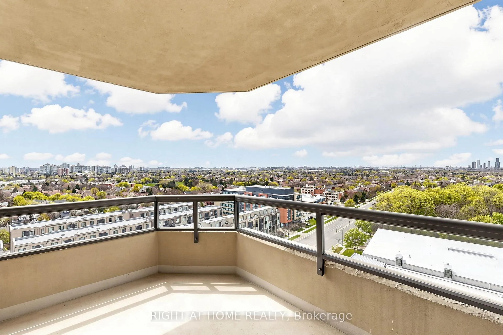 Photo 42 of Unit 1510, 7420 Bathurst Street, Vaughan, Brownridge — HOMEH