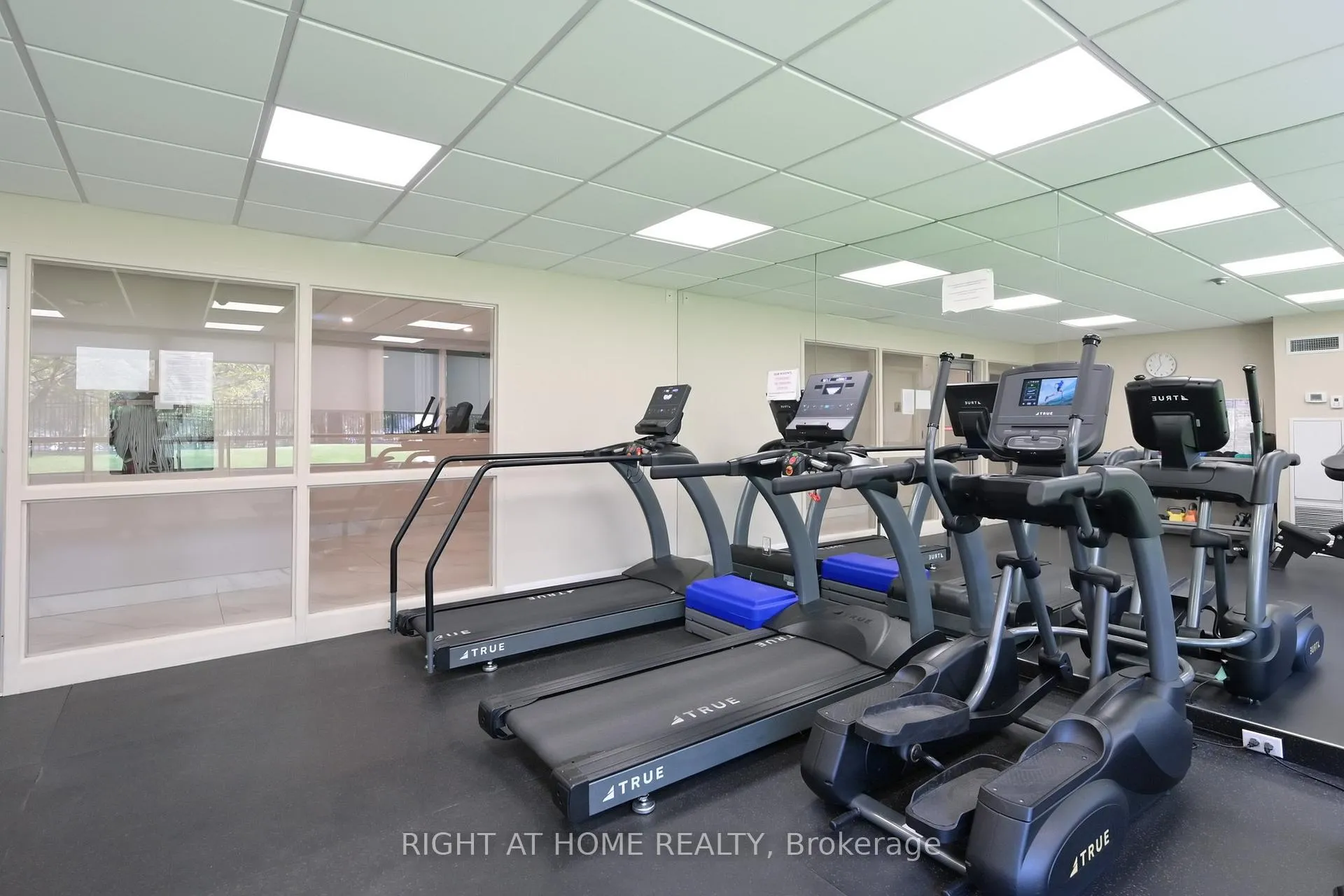 Photo 43 of Unit 1510, 7420 Bathurst Street, Vaughan, Brownridge — HOMEH