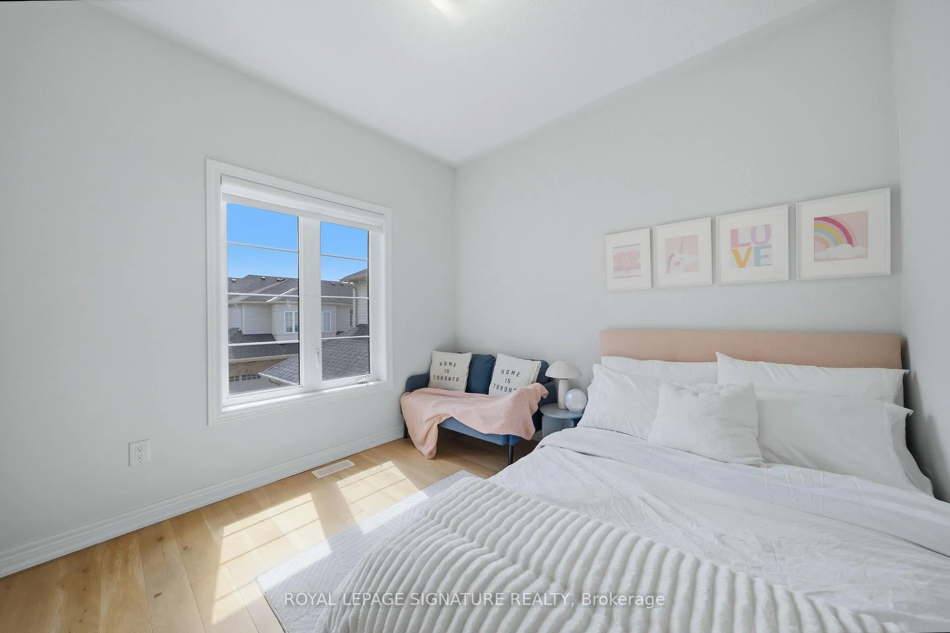 Photo 34 of 209 Clockwork Drive, Brampton, Northwest Brampton — HOMEH