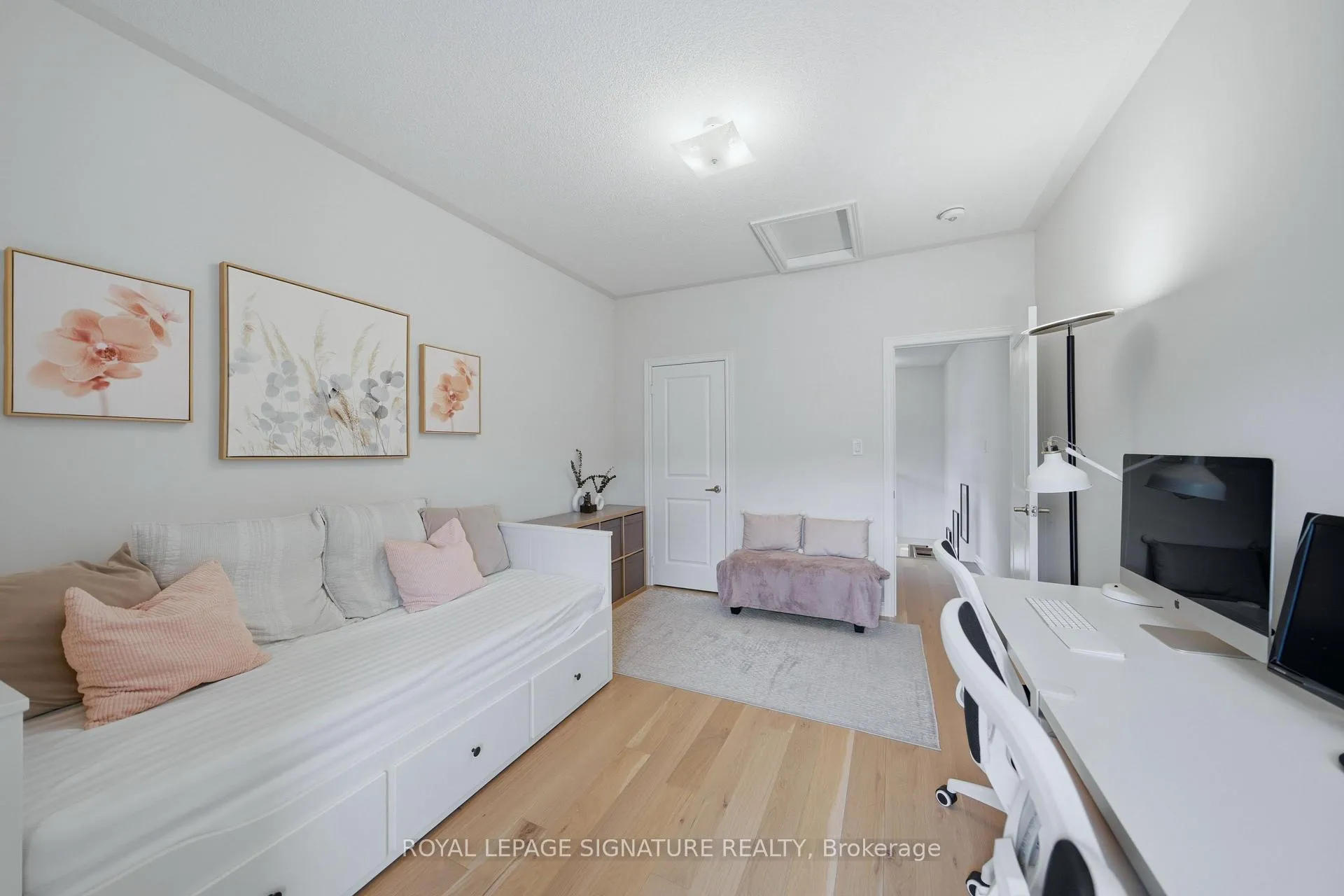 Photo 37 of 209 Clockwork Drive, Brampton, Northwest Brampton — HOMEH