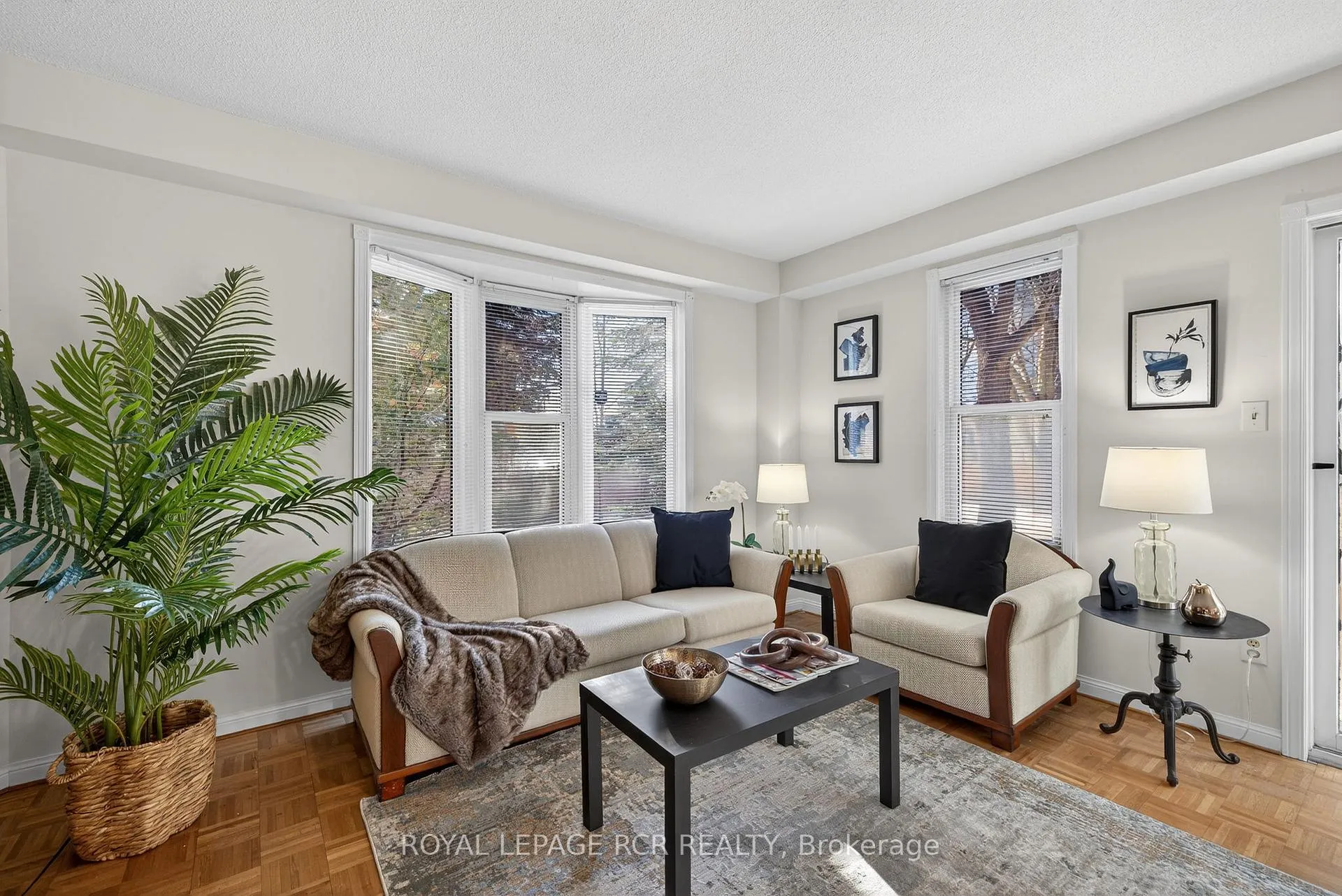 Photo 11 of Unit 44, 68 Confederation Way, Markham, Thornhill — HOMEH