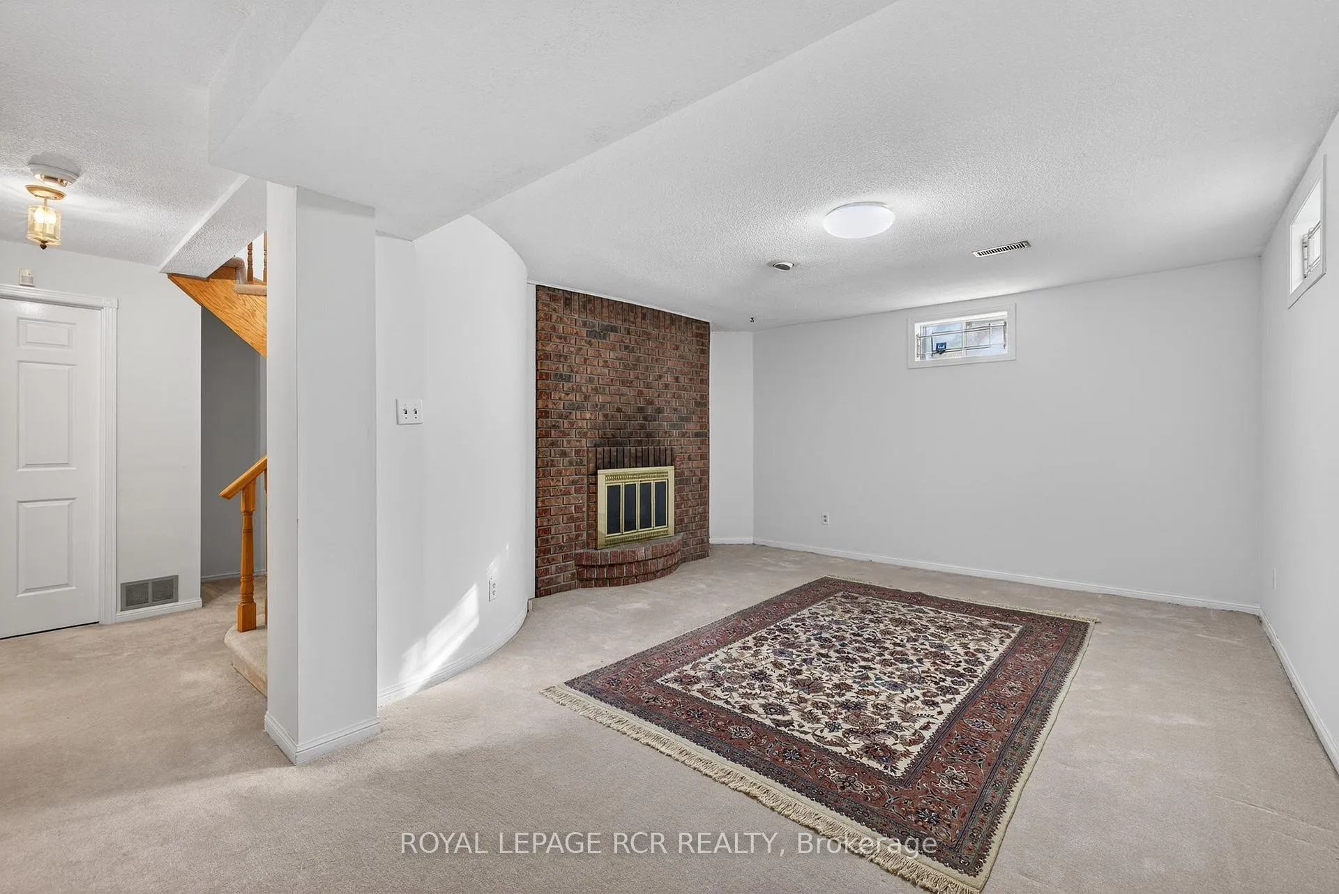 Photo 37 of Unit 44, 68 Confederation Way, Markham, Thornhill — HOMEH