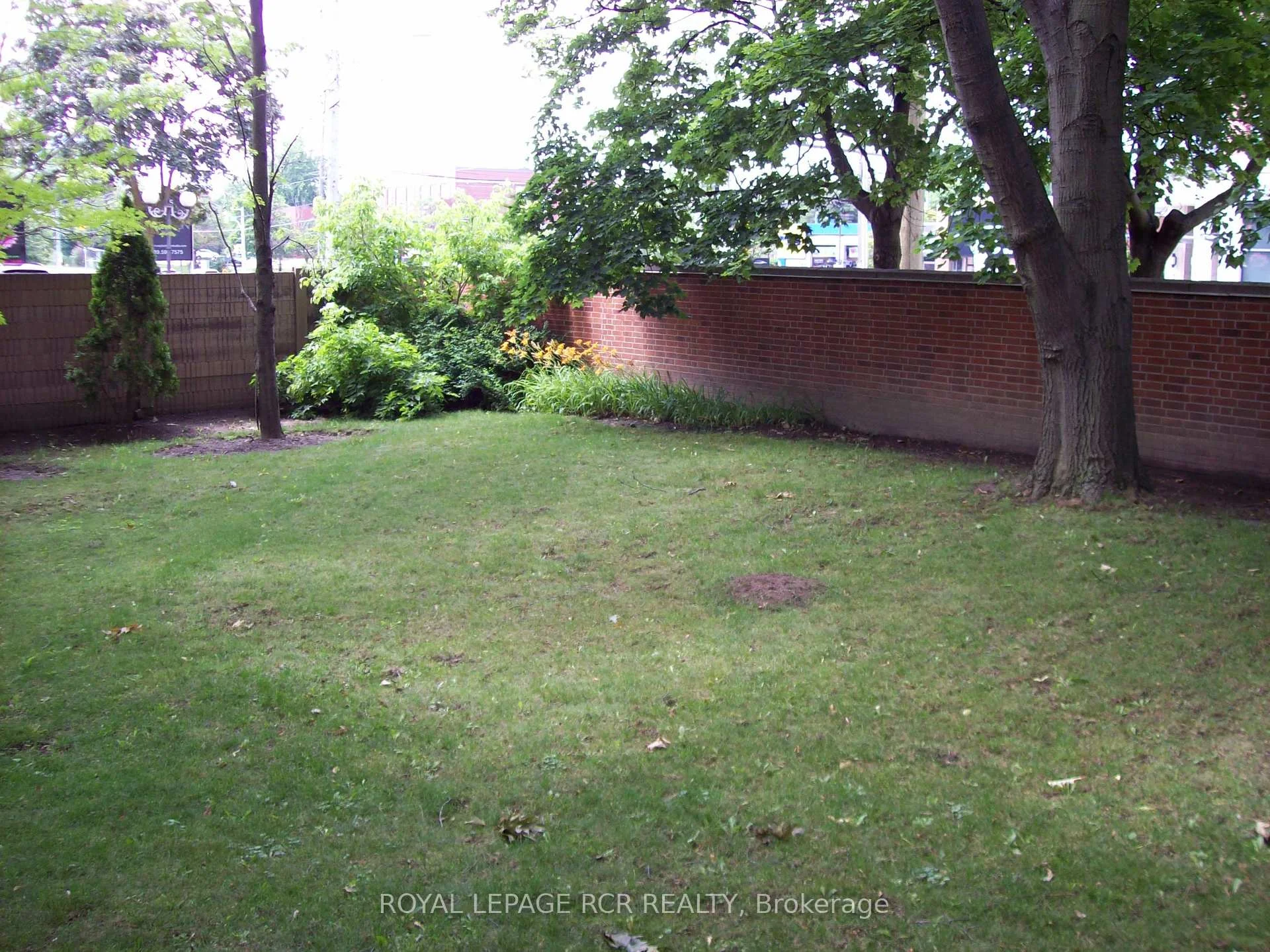 Photo 42 of Unit 44, 68 Confederation Way, Markham, Thornhill — HOMEH