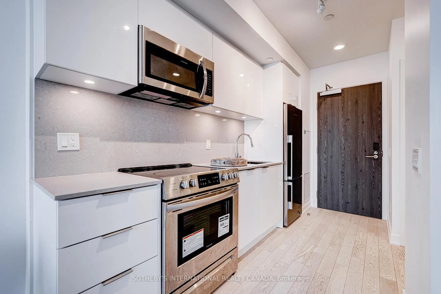 Photo 14 of Unit 402, 25 Richmond Street E, Toronto, Church-Yonge Corridor — HOMEH