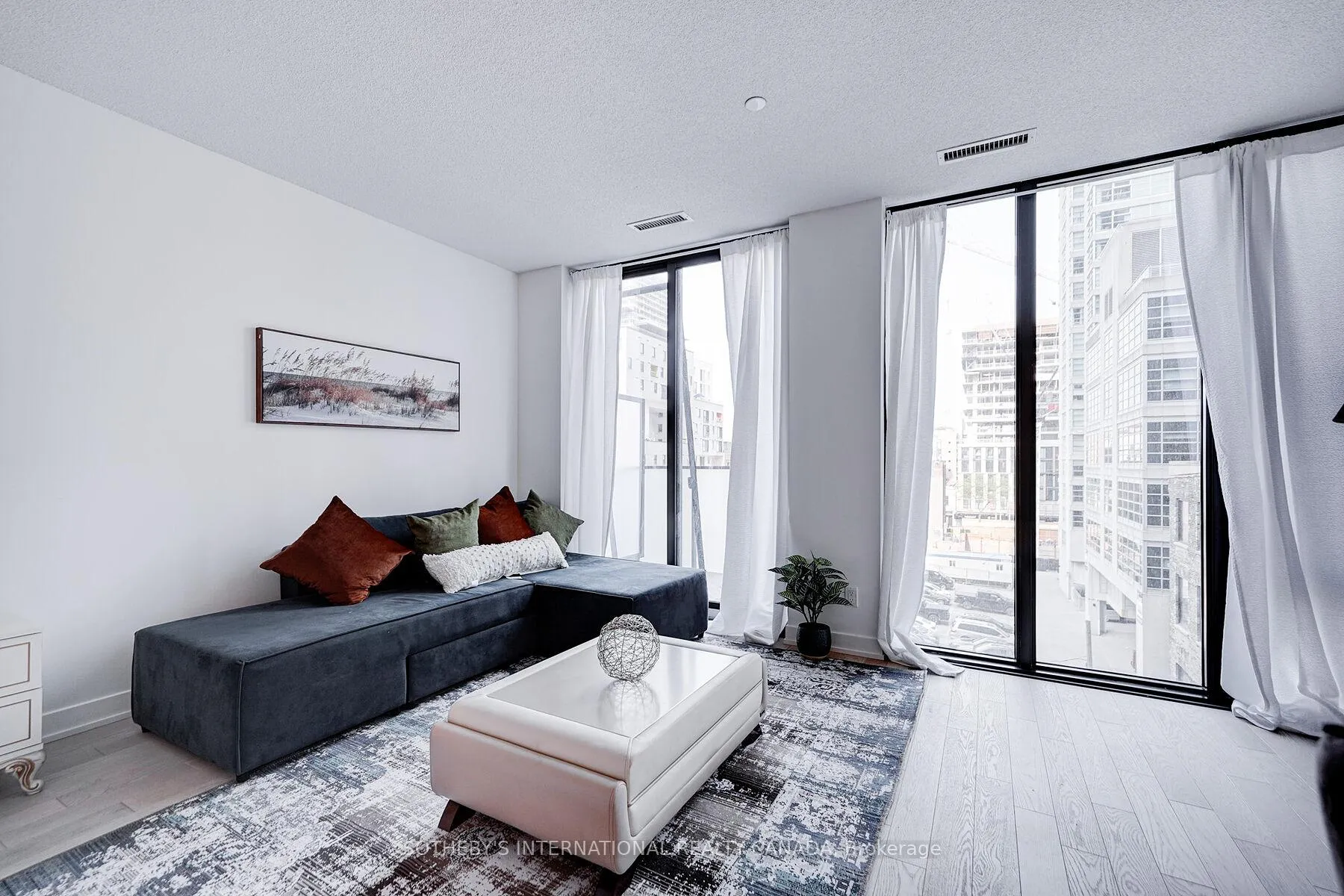 Photo 23 of Unit 402, 25 Richmond Street E, Toronto, Church-Yonge Corridor — HOMEH