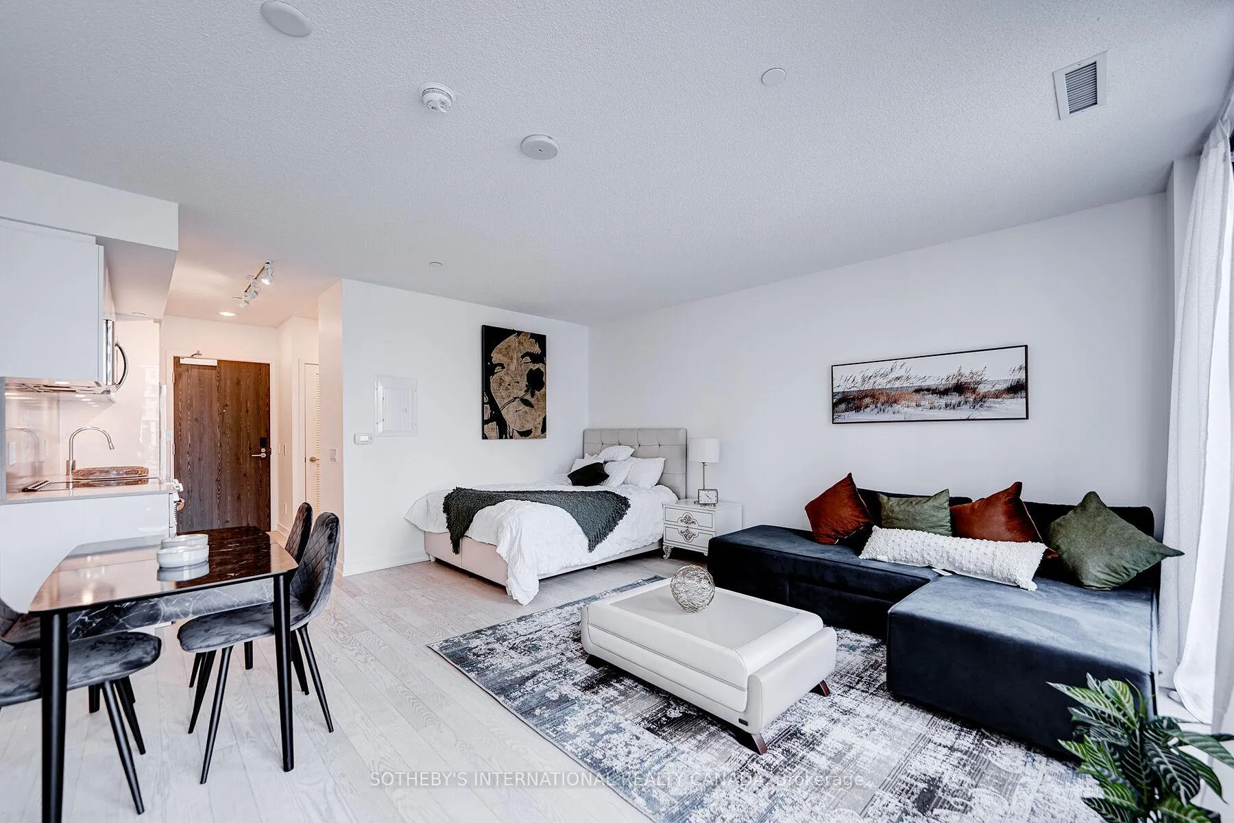 Photo 29 of Unit 402, 25 Richmond Street E, Toronto, Church-Yonge Corridor — HOMEH
