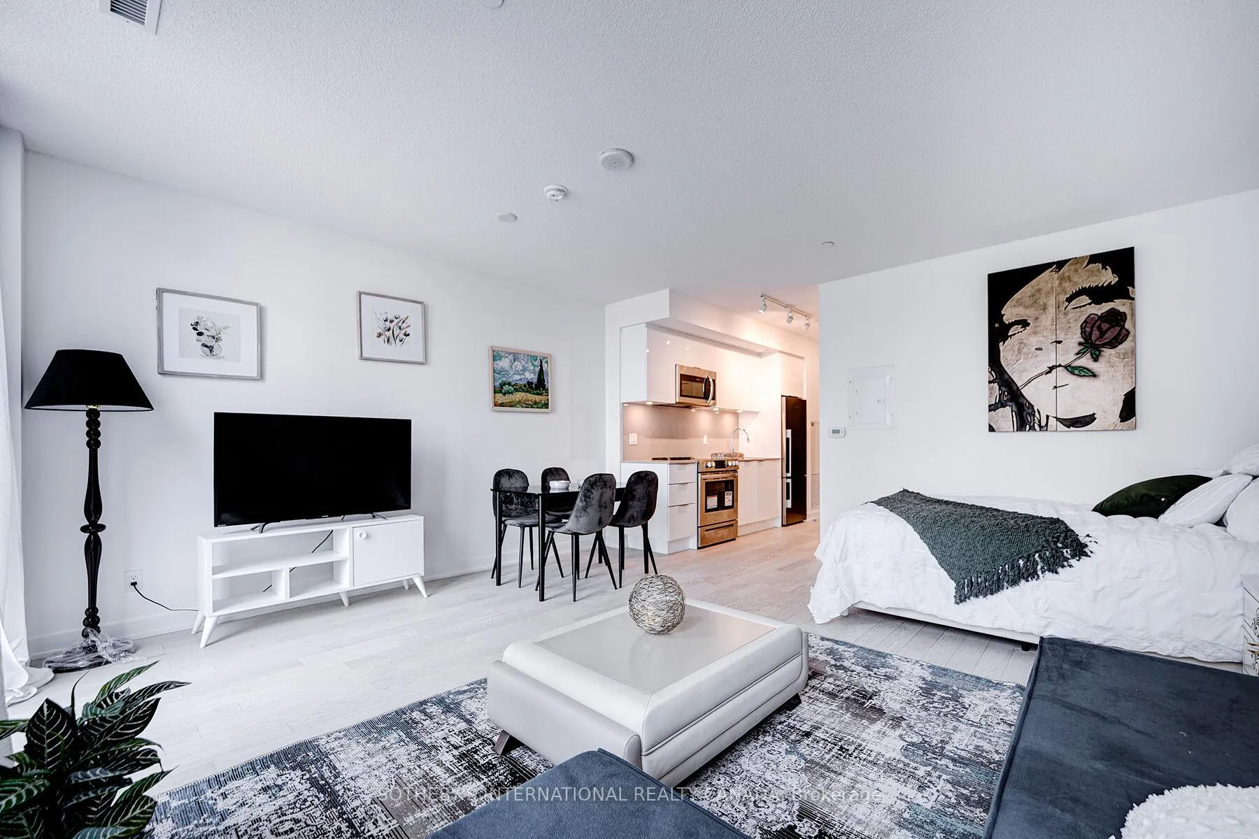 Photo 30 of Unit 402, 25 Richmond Street E, Toronto, Church-Yonge Corridor — HOMEH
