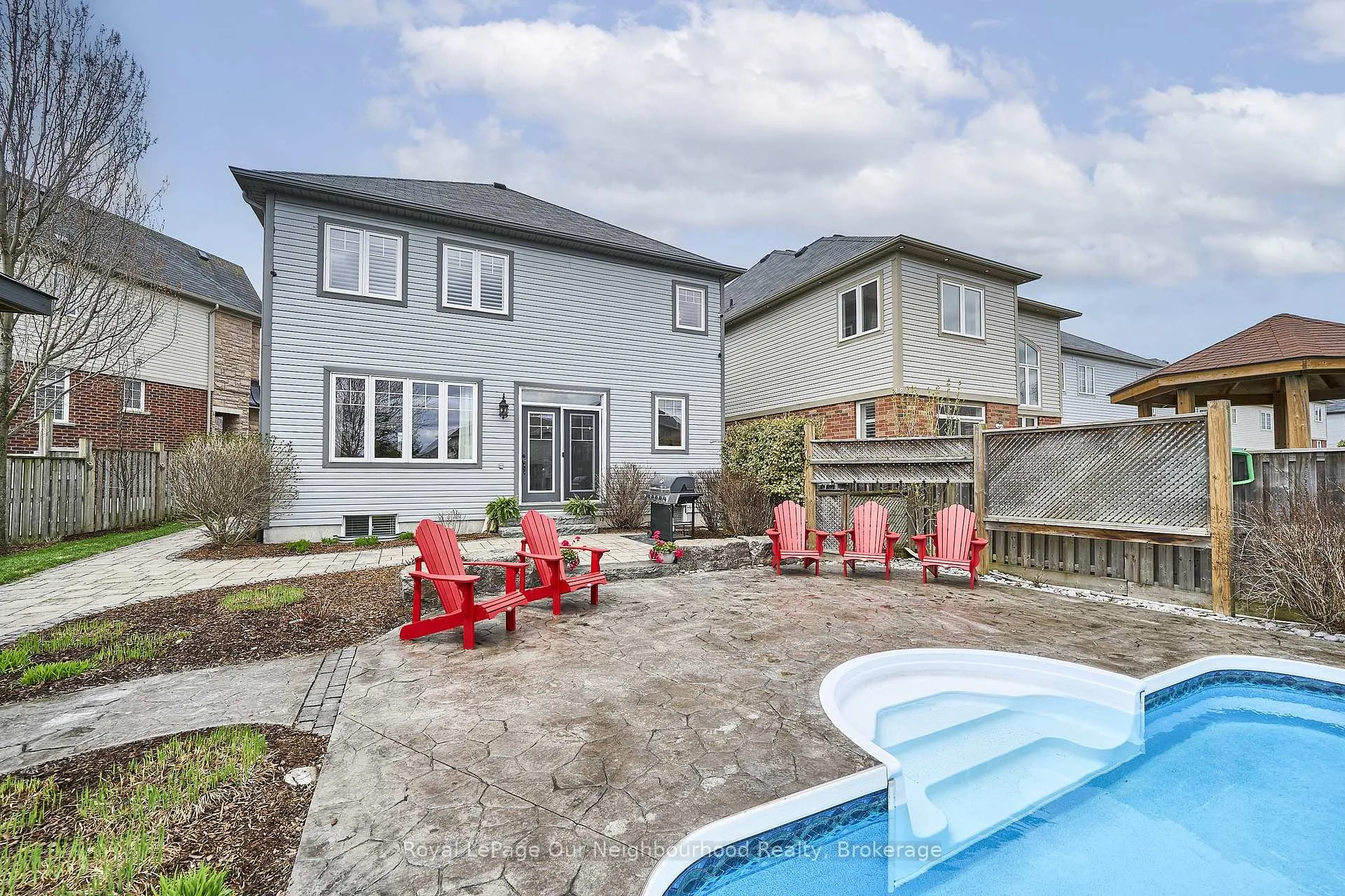 Photo 9 of 31 Alldread Crescent, Clarington, Newcastle — HOMEH