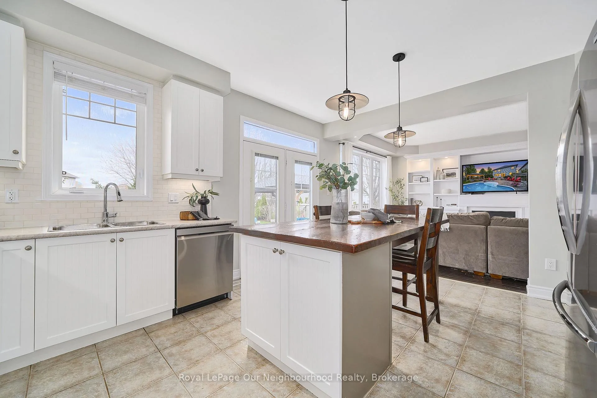 Photo 24 of 31 Alldread Crescent, Clarington, Newcastle — HOMEH