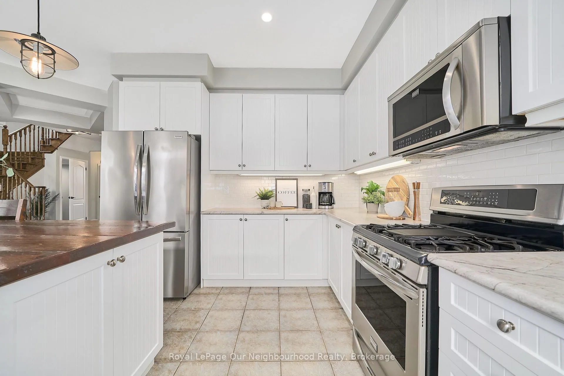 Photo 27 of 31 Alldread Crescent, Clarington, Newcastle — HOMEH